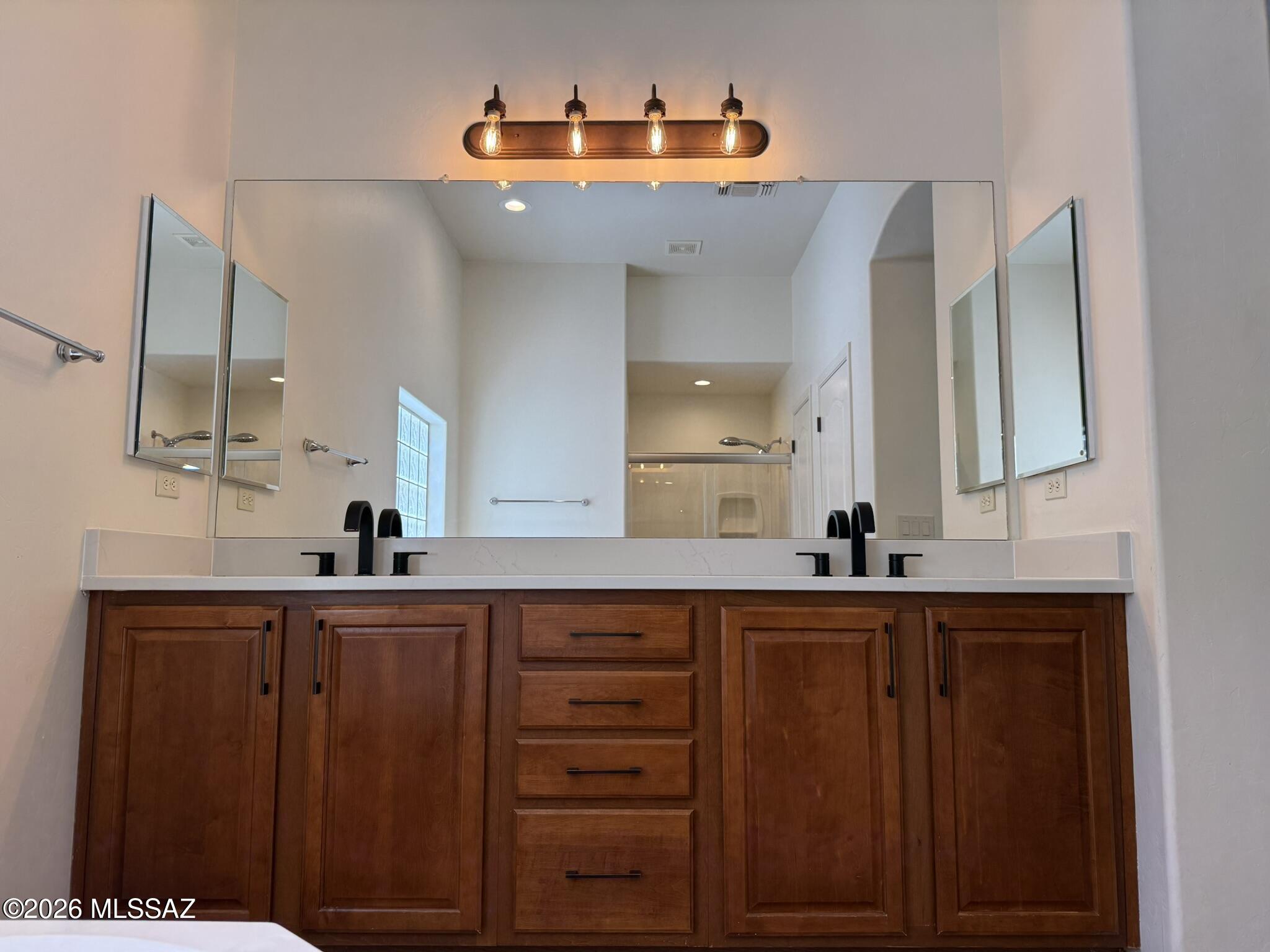 Village Five At the Villages Of La Paloma (1-71) - Residential Lease
