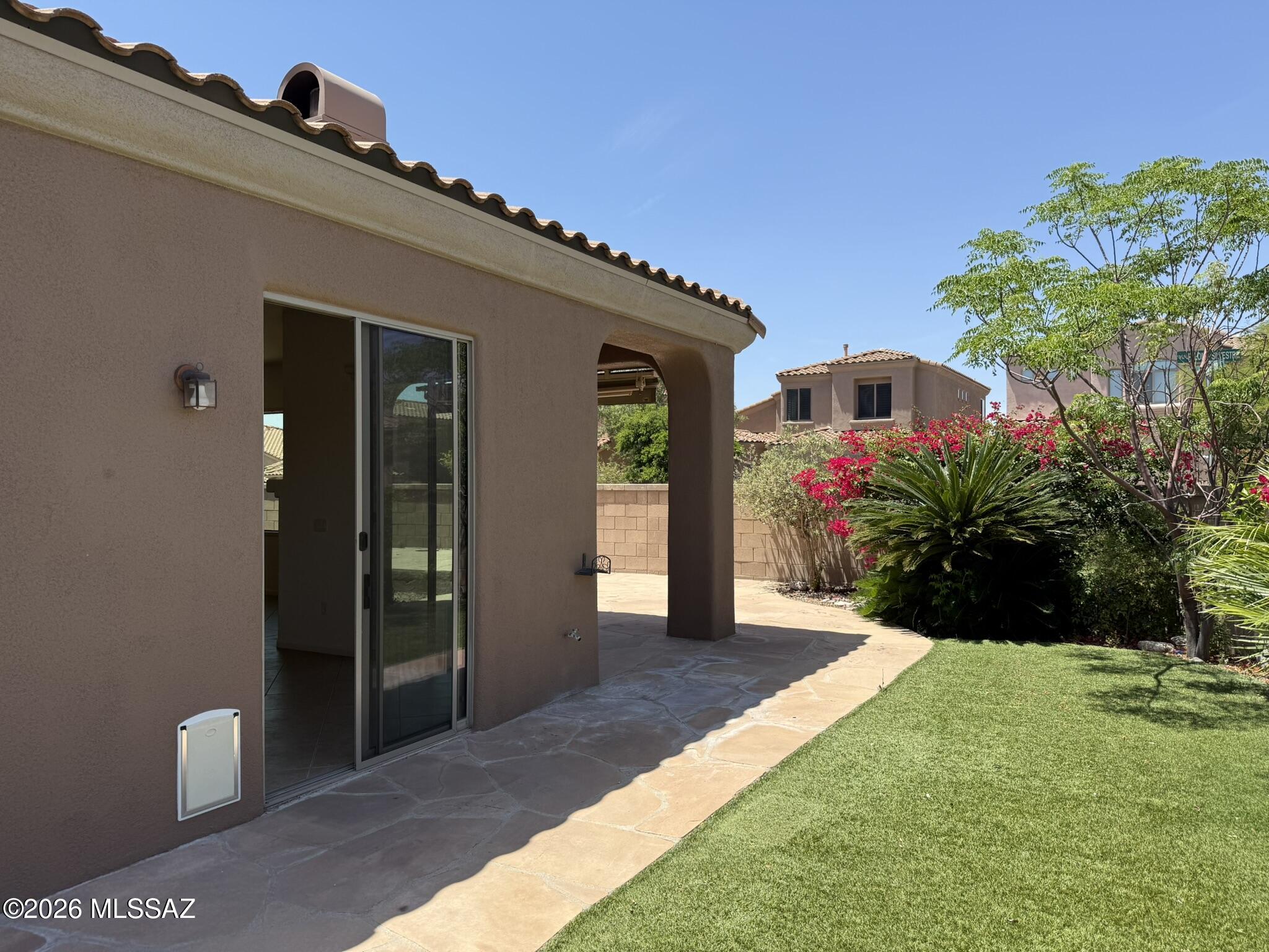 Village Five At the Villages Of La Paloma (1-71) - Residential Lease