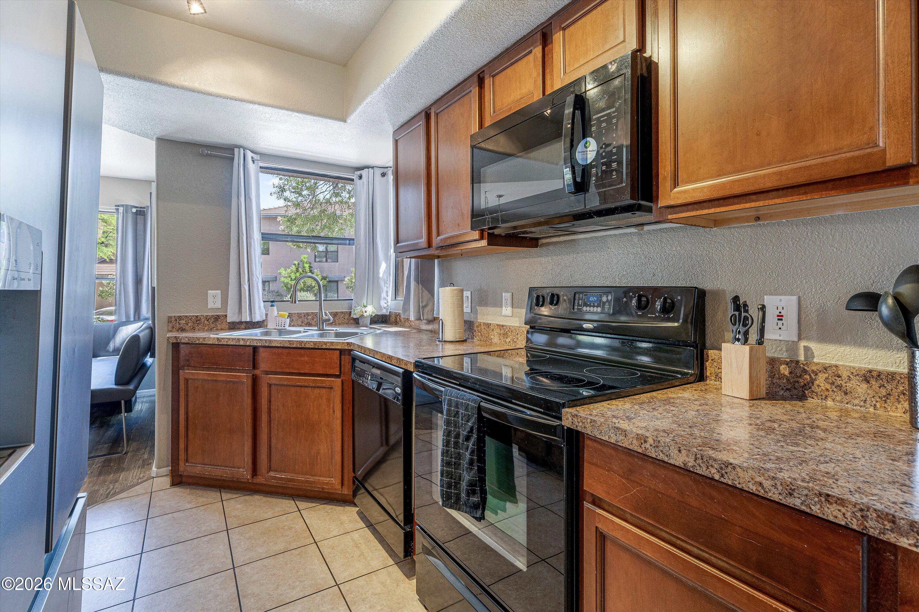 Greens at Ventana Canyon - Residential