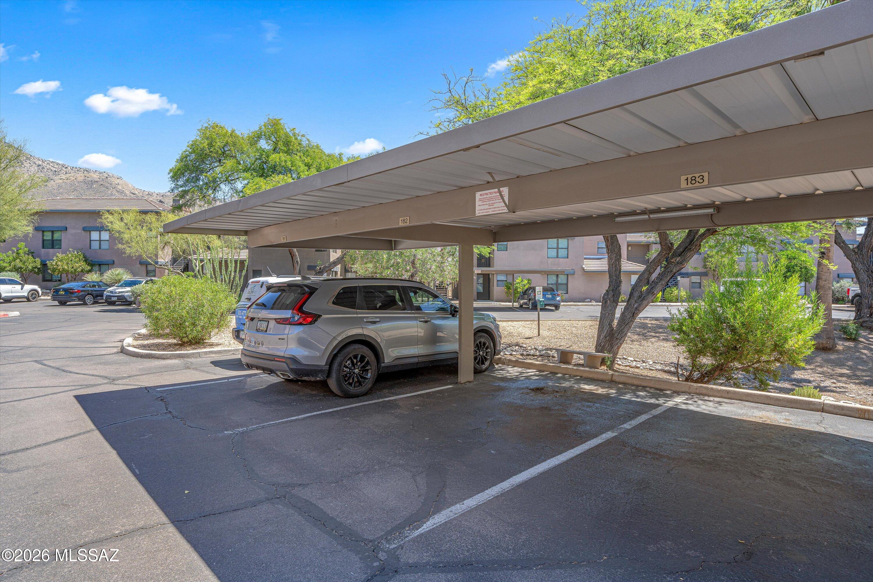 Greens at Ventana Canyon - Residential
