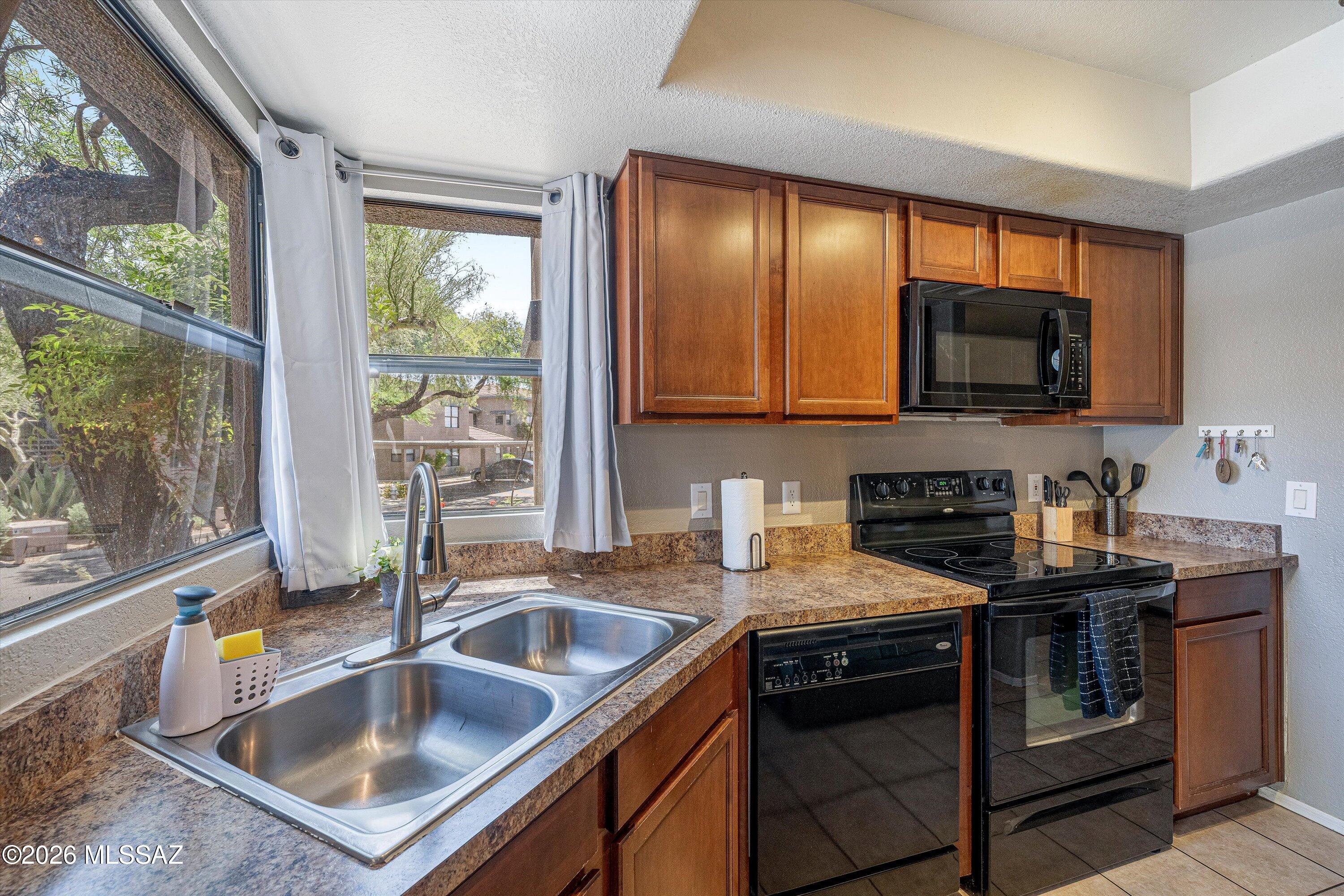 Greens at Ventana Canyon - Residential