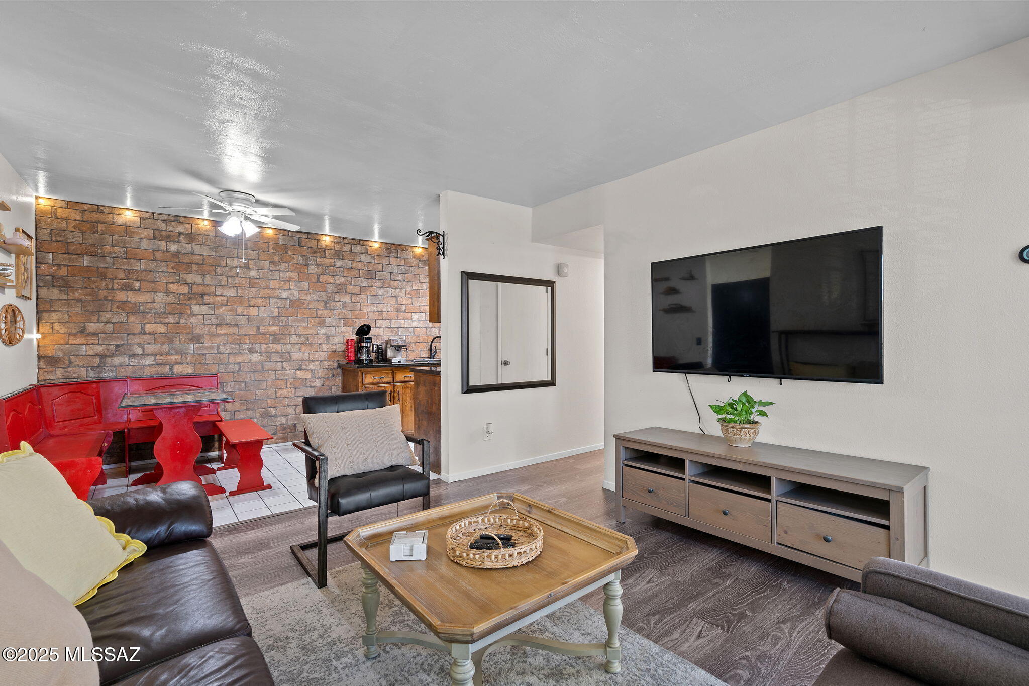 Golf Links East Condos (1-48) - Residential