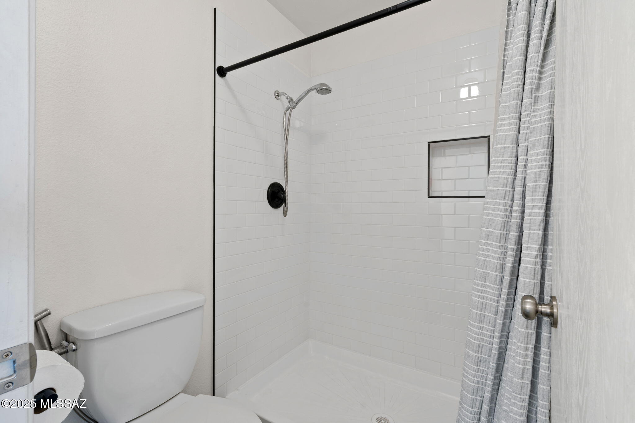 Golf Links East Condos (1-48) - Residential