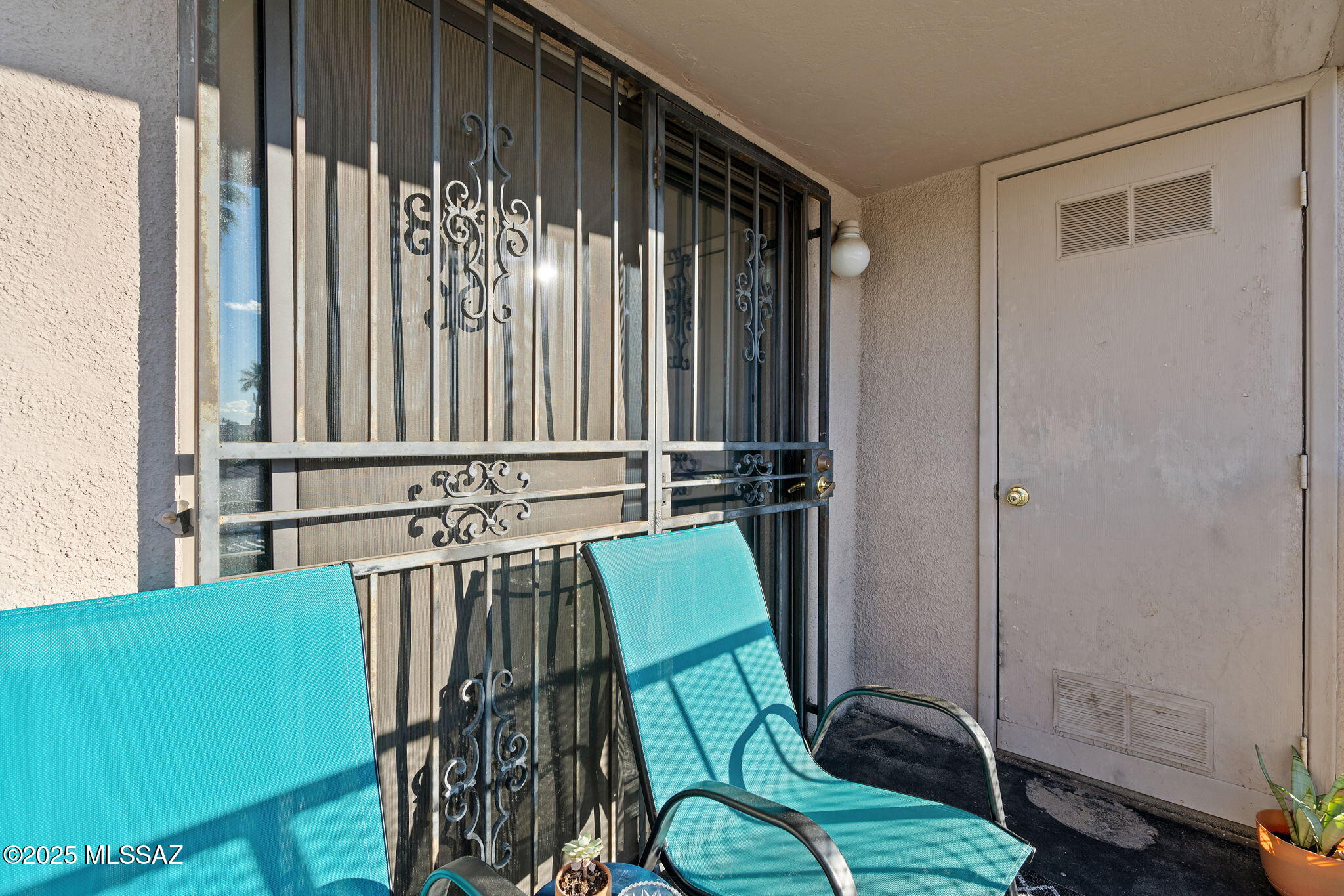 Golf Links East Condos (1-48) - Residential