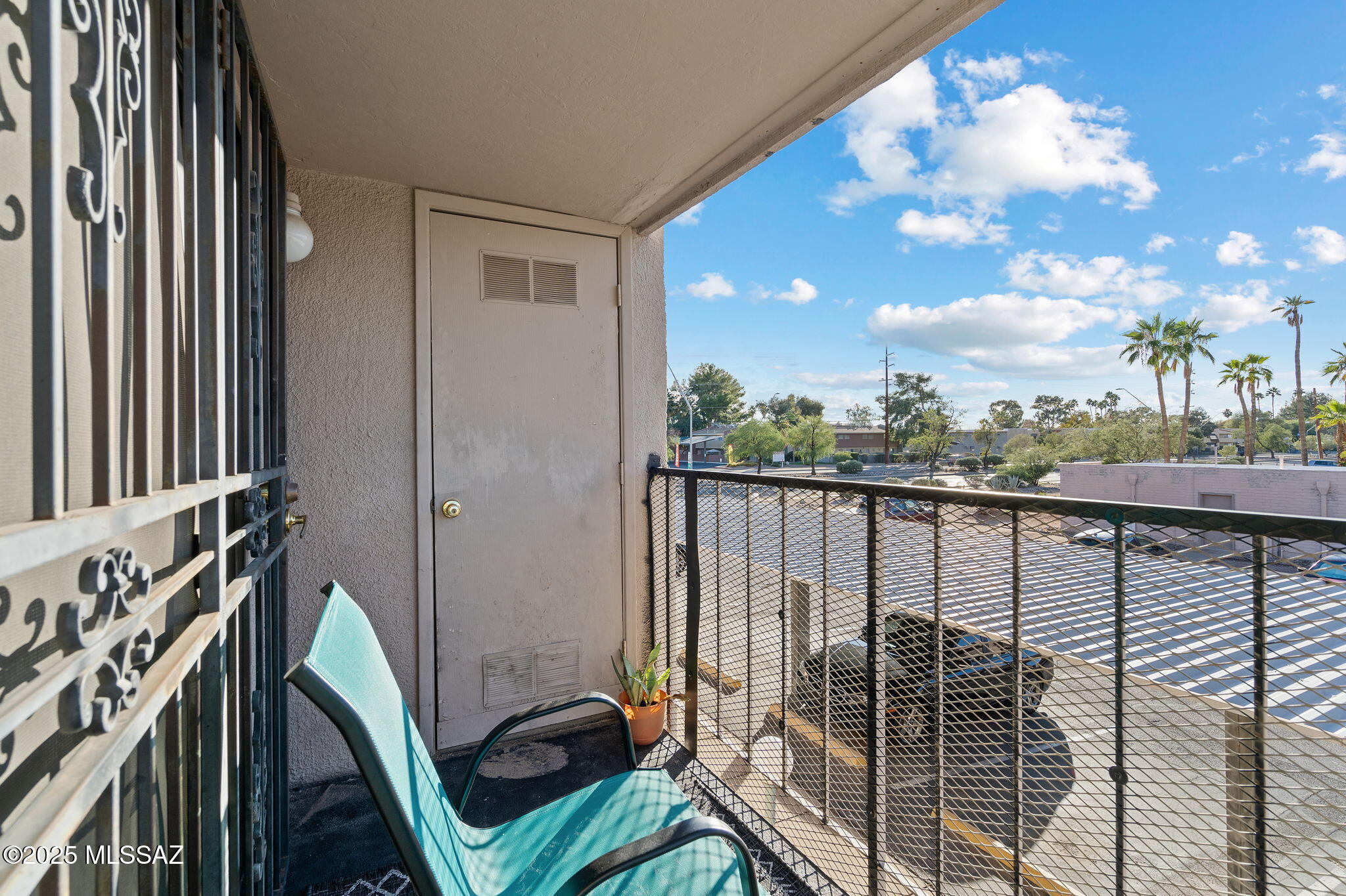 Golf Links East Condos (1-48) - Residential