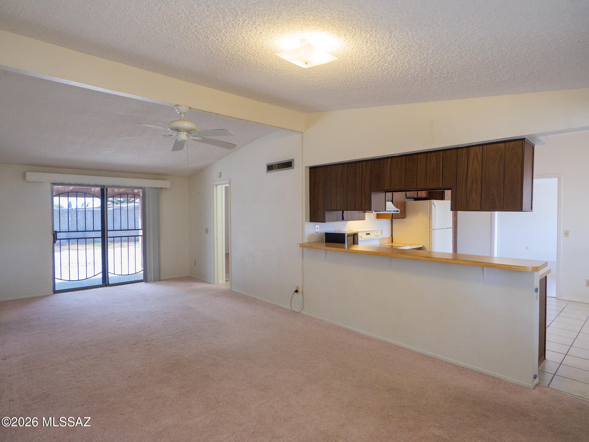 Mountain Shadows (66-167) - Residential Lease