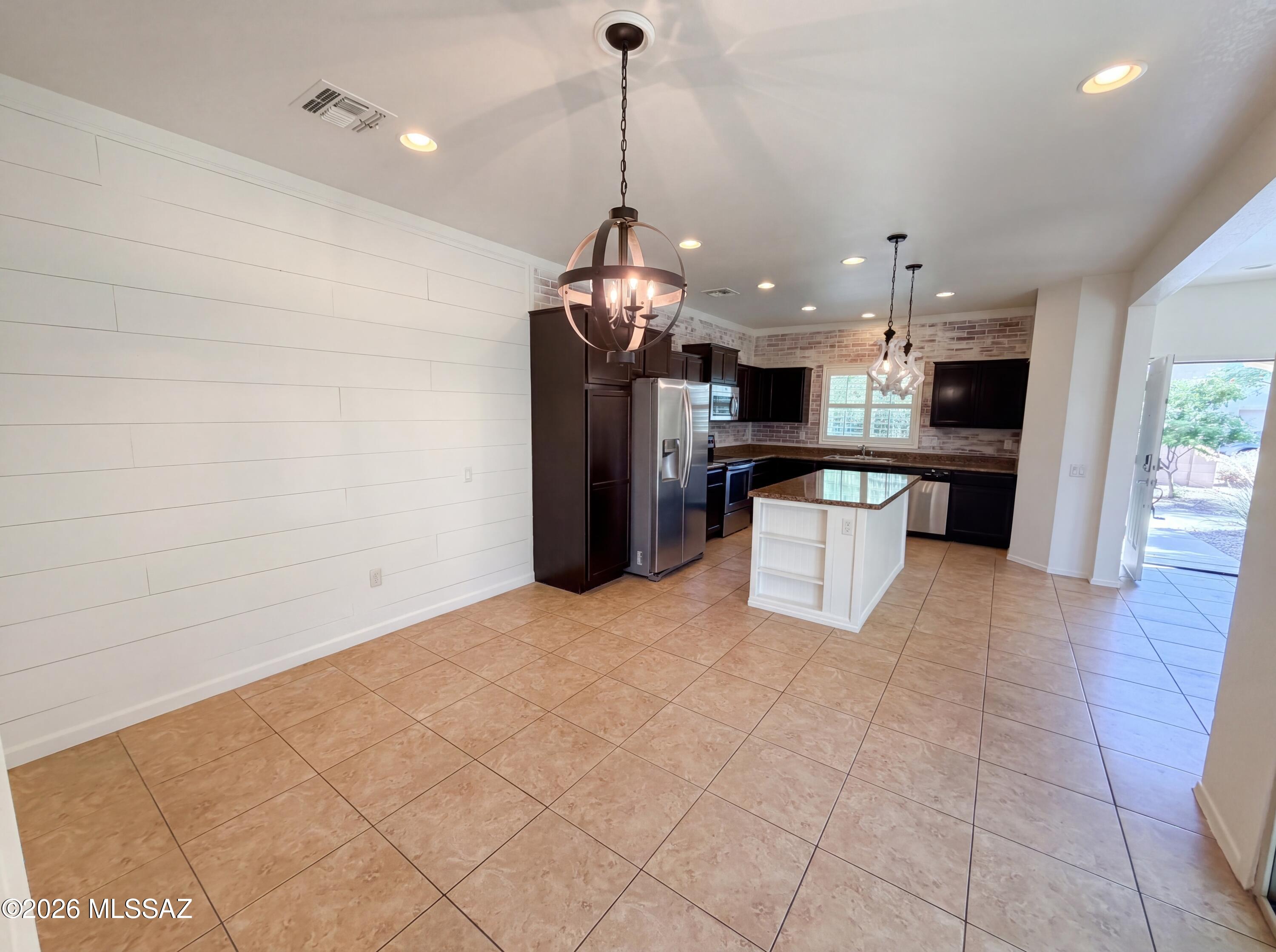 Sierra Morado Unit 4 - Residential