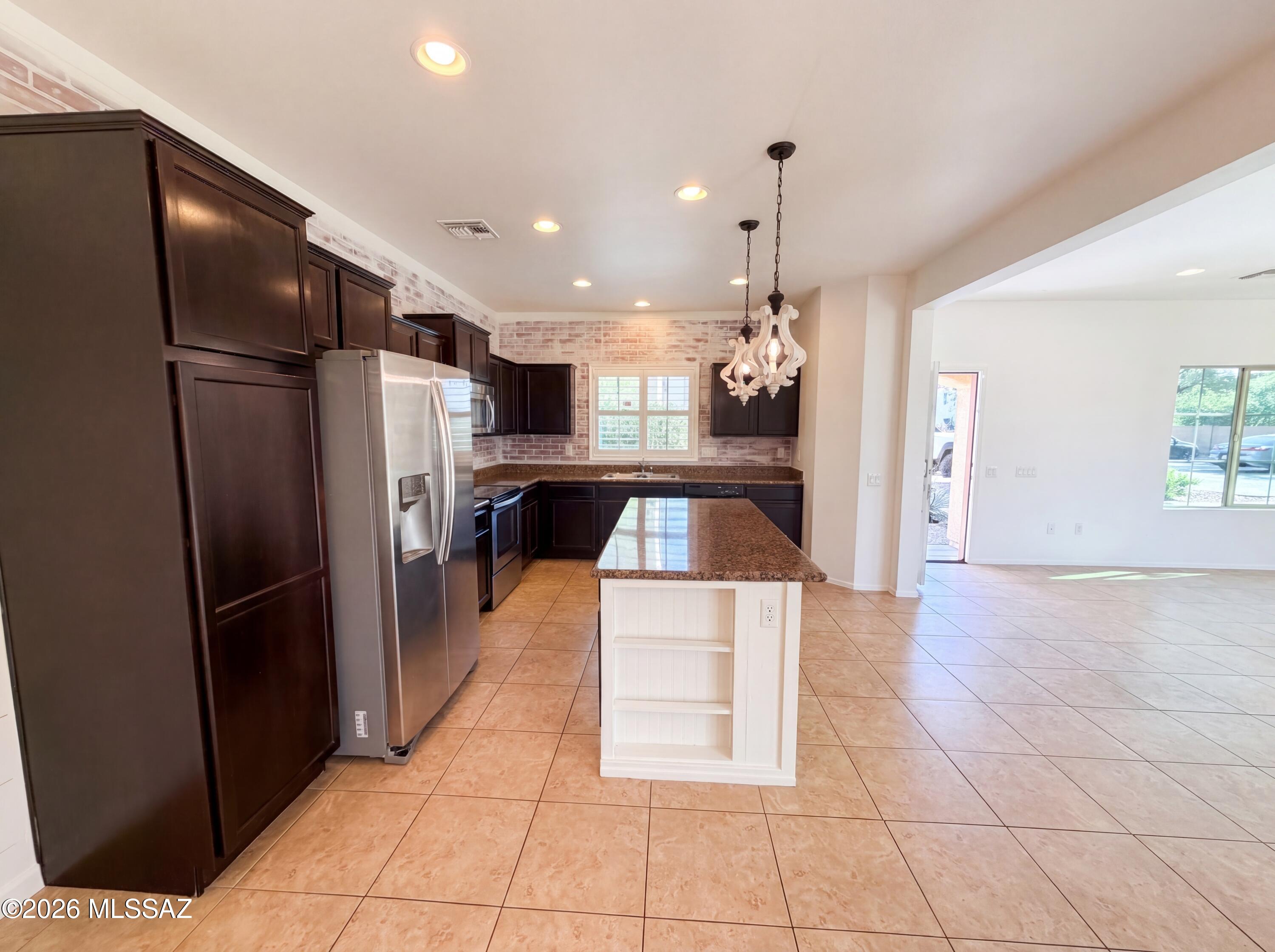 Sierra Morado Unit 4 - Residential