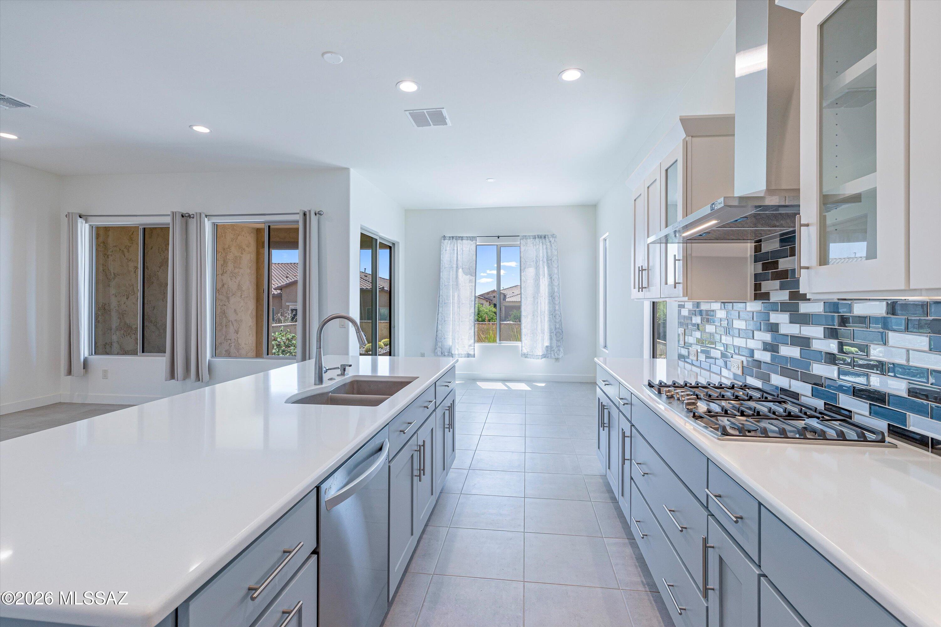 Saddlebrooke Ranch - Residential Lease