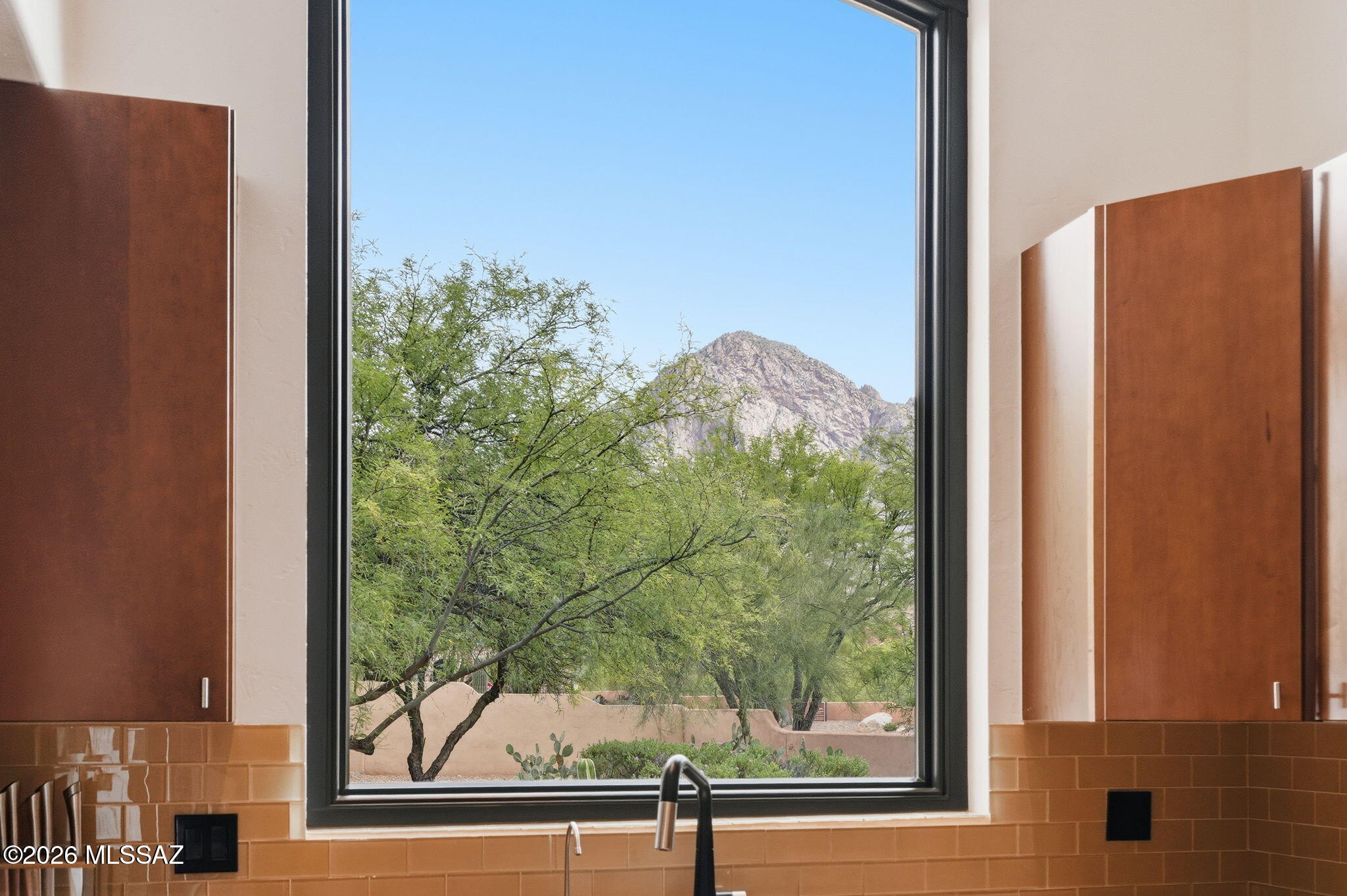 1361 E Sonoran Desert Drive
