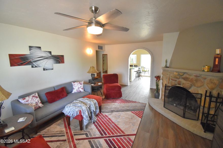 Tastefully restored 2-bed 2-bath detached condo/patio home located in the historic Menlo Park Parade of Homes subdivision in West Tucson. Updates include painting in- and outside, new kitchen, new LVP floor covering throughout, updated electrical, plumbing & landscaping. Near healthcare, shopping, UofA, public transportation, hospital & restaurants.  Quick & easy access to I-10. This beauty offers a bit of Southwest charm with modern amenities plus extended year-round living in the partially covered outdoor courtyard.