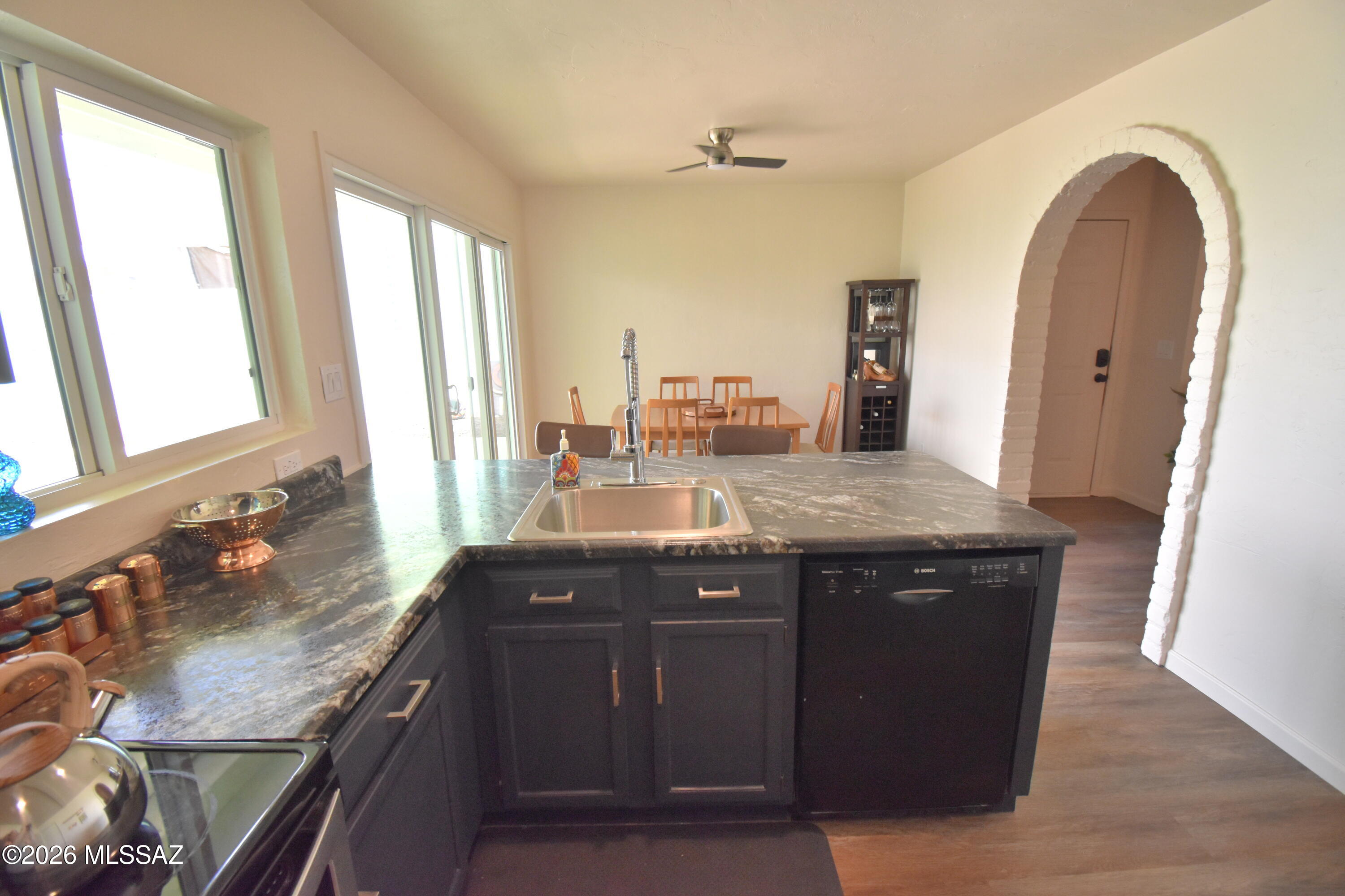 Menlo Park Parade Of Homes (1-40) - Residential