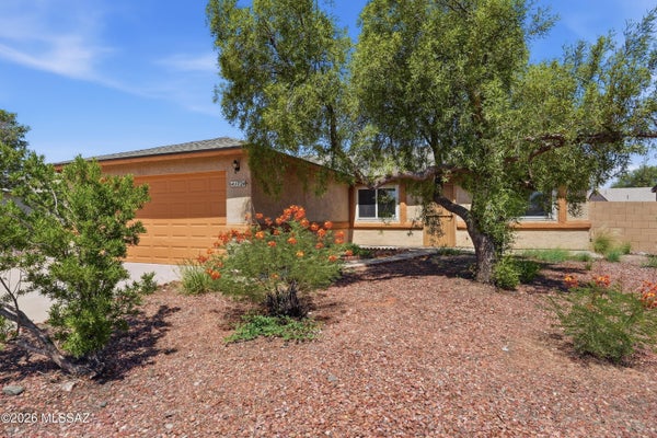 1724 W SAUVIGNON DR, TUCSON, AZ 85746 - Image ae81f4060bc862de89bf3a5a6a7cf3d8/1934311202