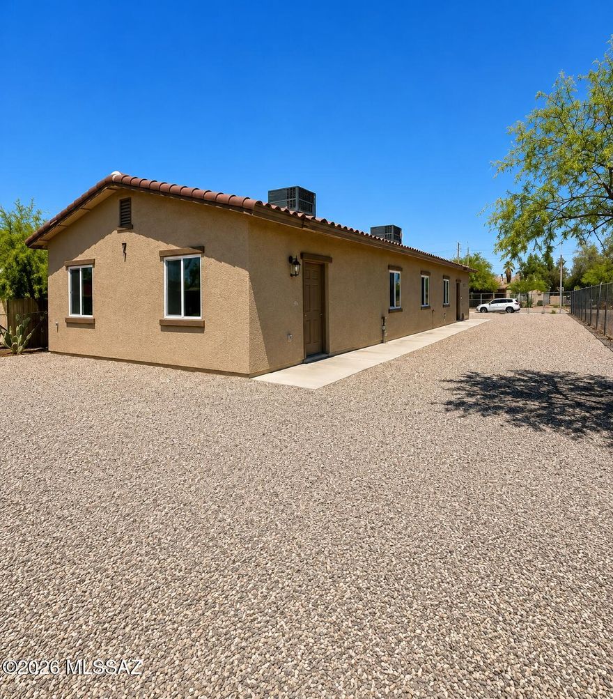 Take a look to this NEW CONSTRUCTION DUPLEX! The property features two separate units: a spacious 3 bed, 2 bath and a 2 bed, 1 bath, ideal for house hacking or pure investment. Live in one and rent the other or rent both for maximum cash flow. Each unit has its own electric and water meter. Don't miss this opportunity!