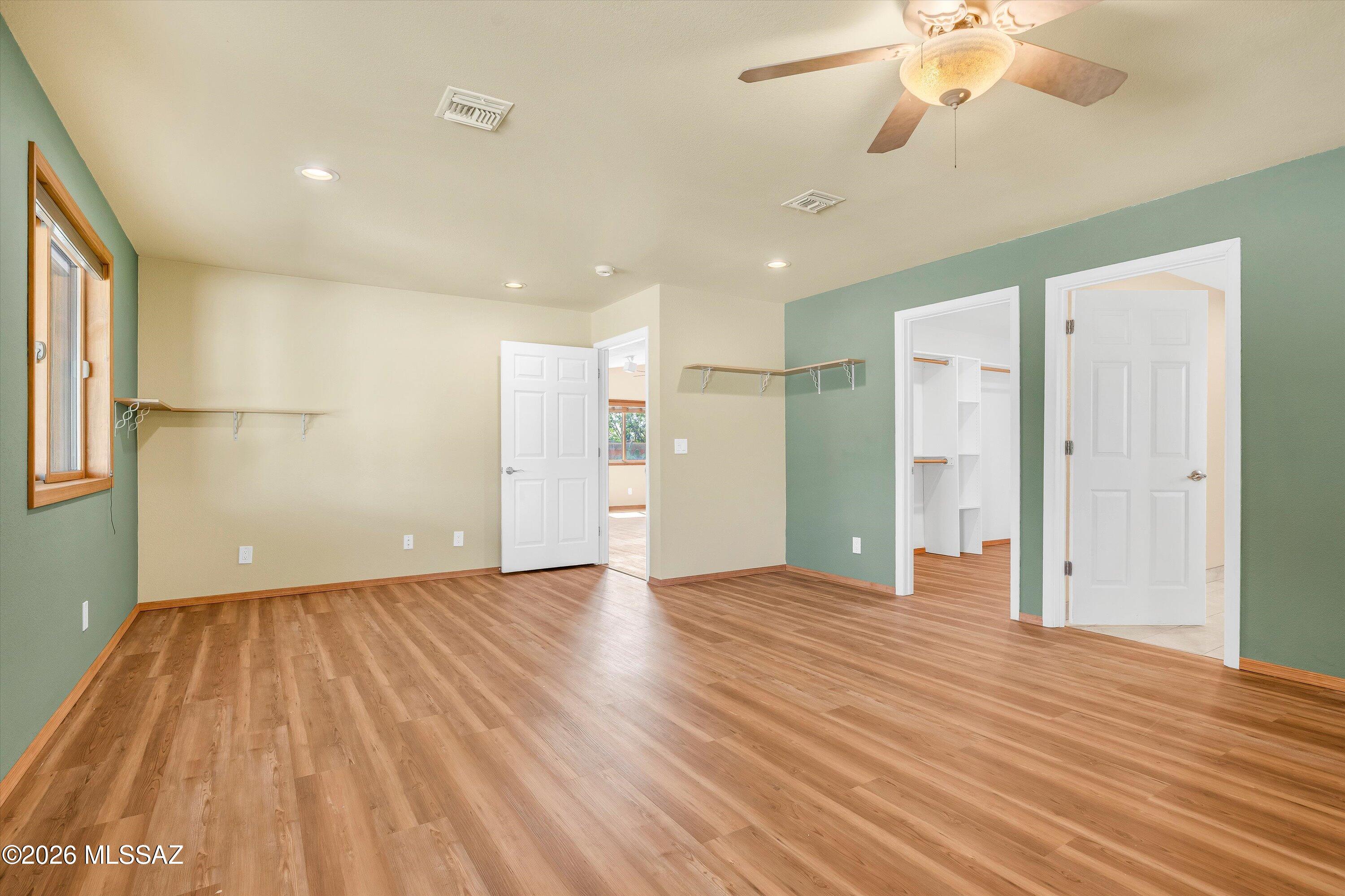 Lincoln Ridge (1-207) - Residential
