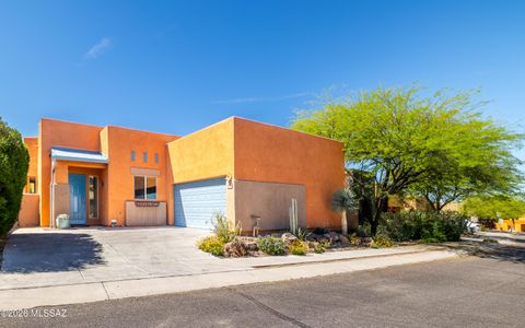 Photo of 10368 E Jarod James Place, Tucson, AZ 85747 (MLS # 22608029)