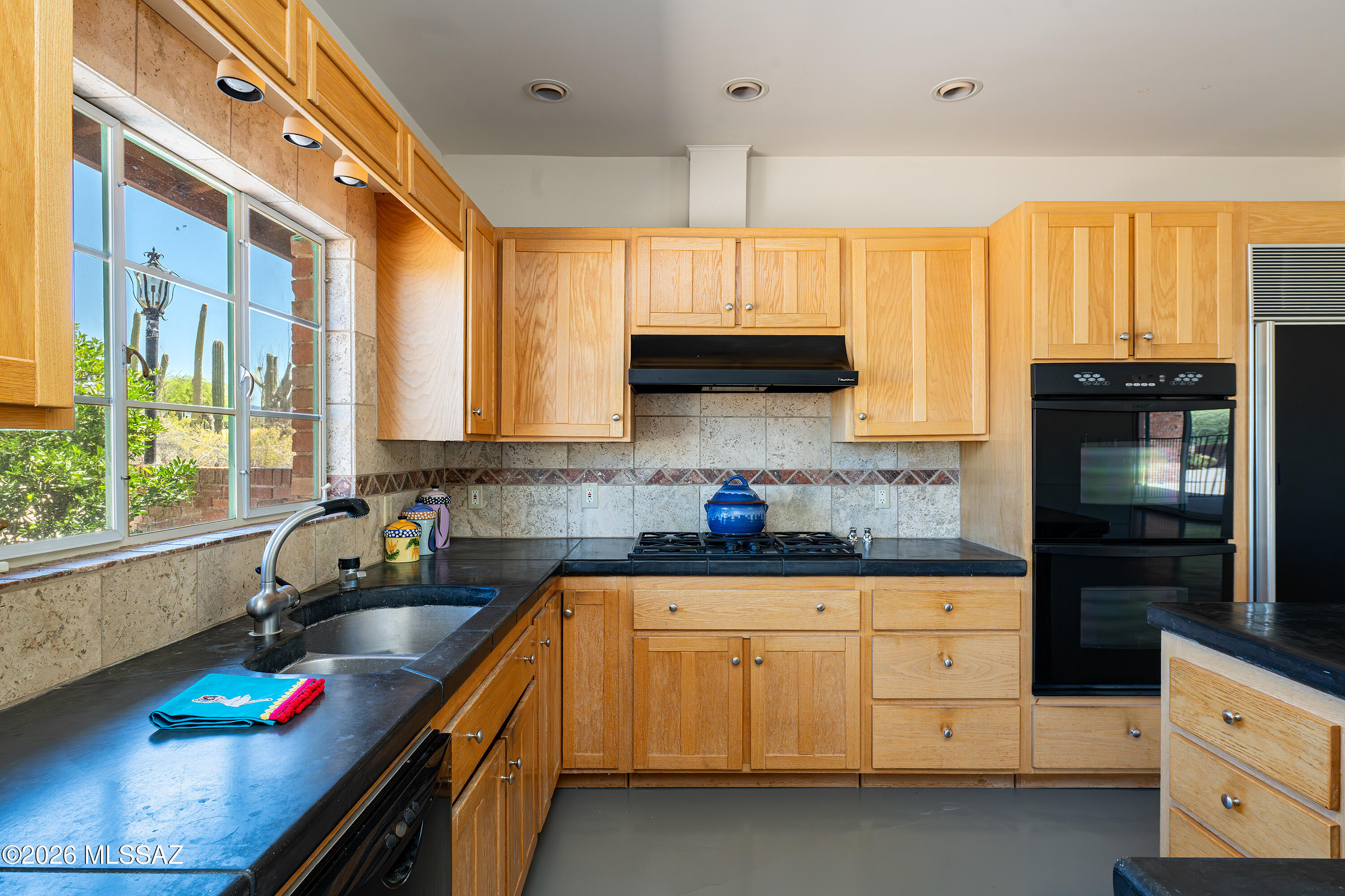 Catalina Foothills Estates NO. 3 - Residential