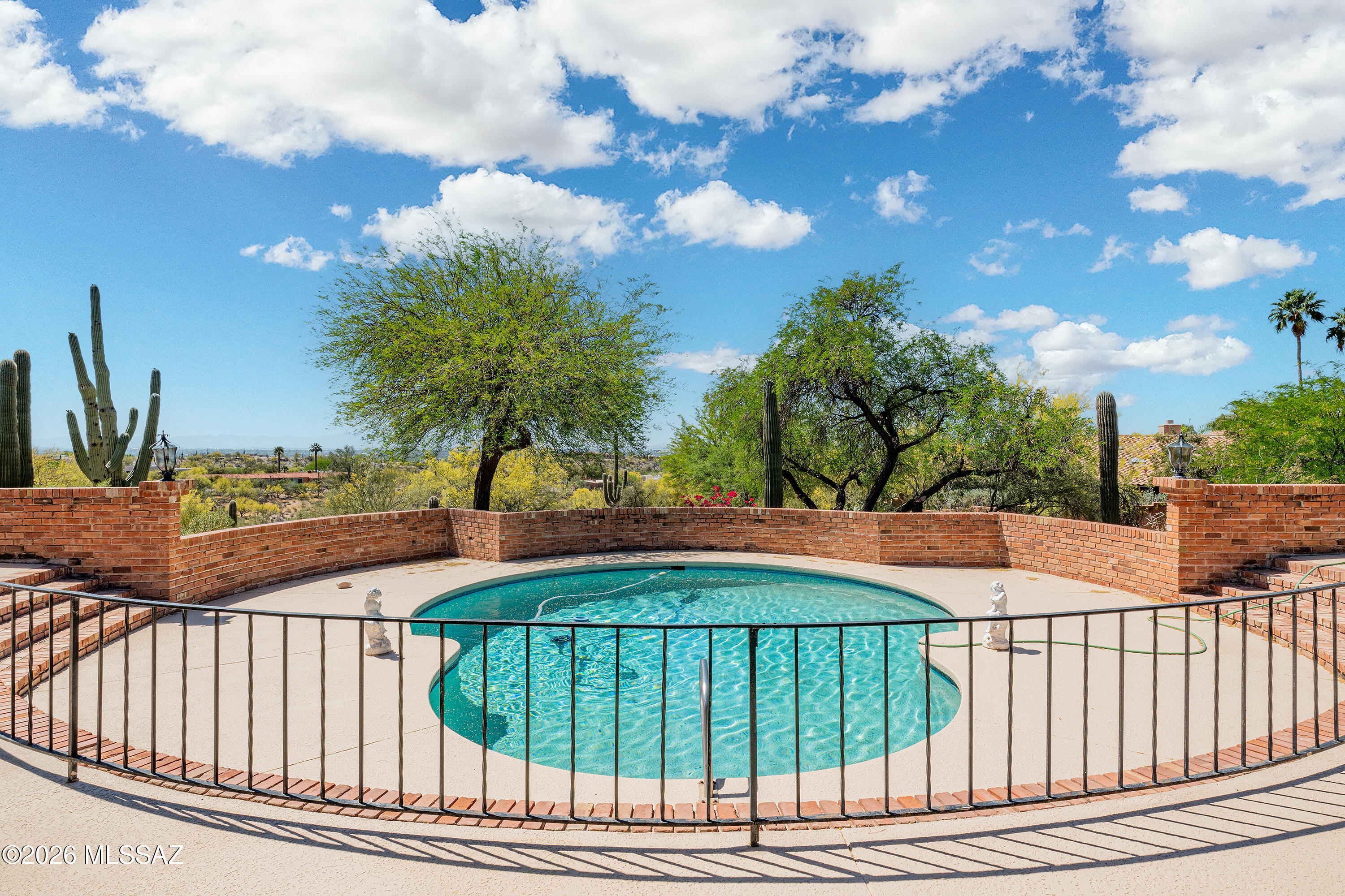 Catalina Foothills Estates NO. 3 - Residential