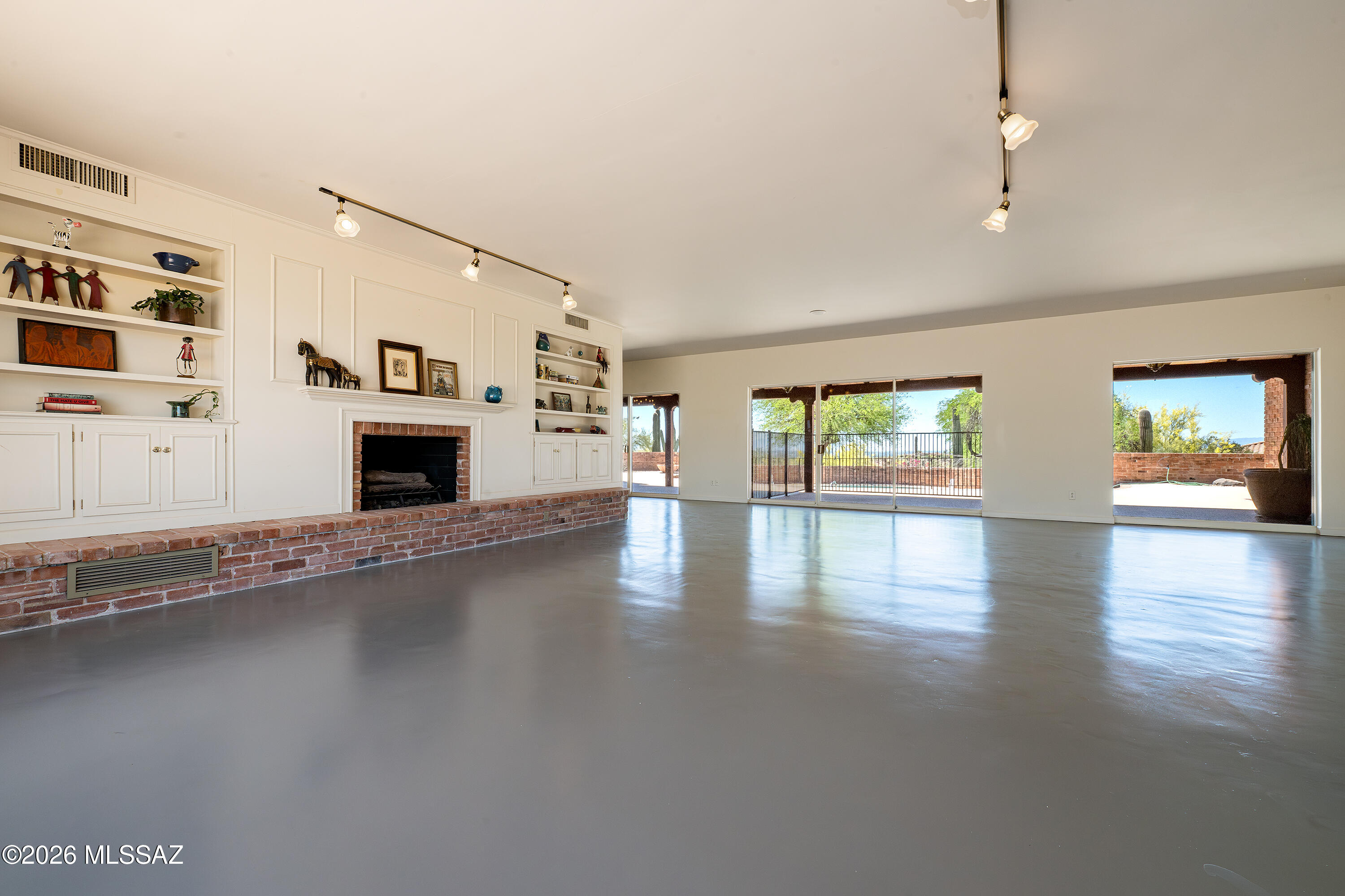 Catalina Foothills Estates NO. 3 - Residential