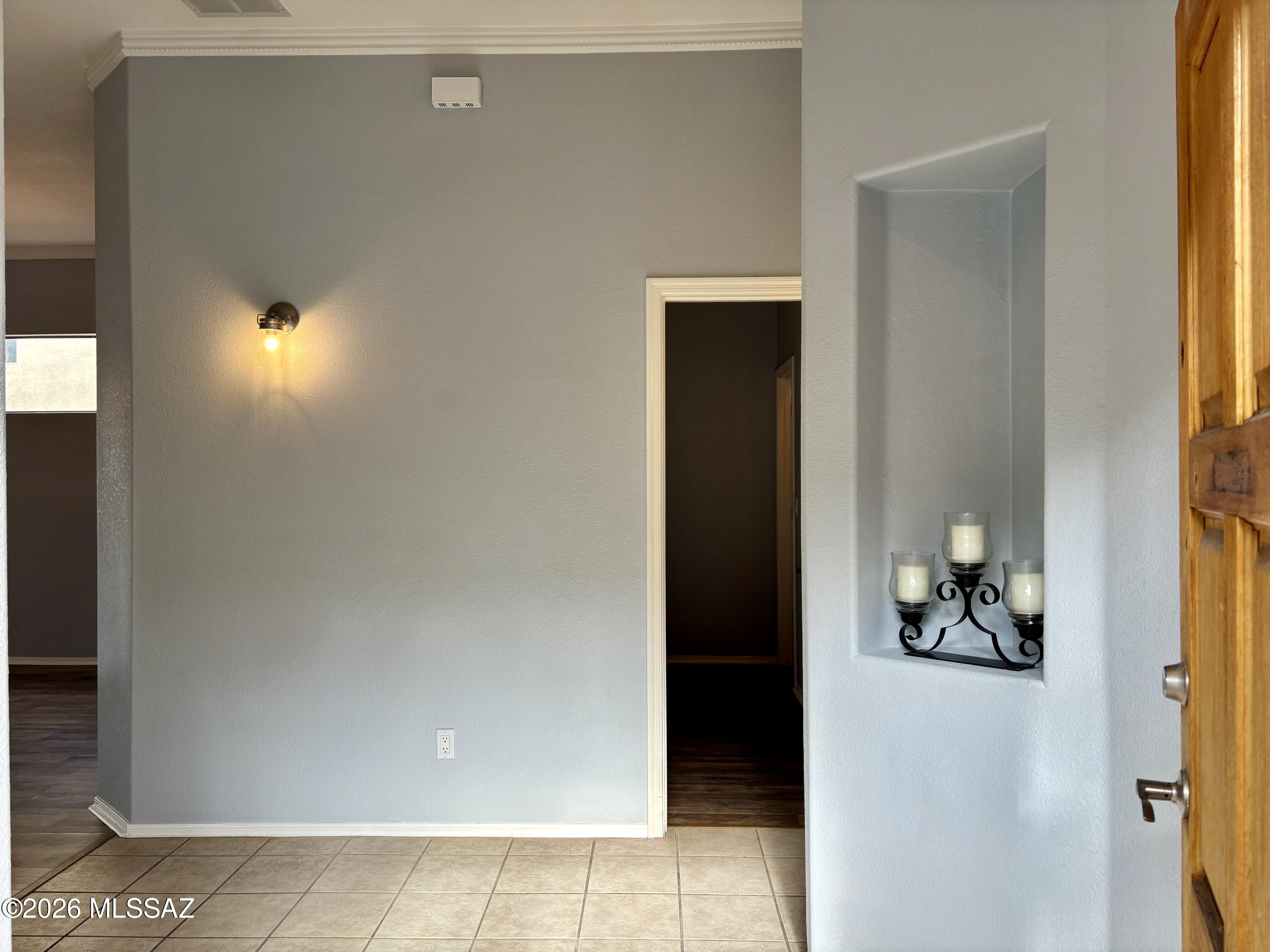 5115 N Pinnacle Point Drive