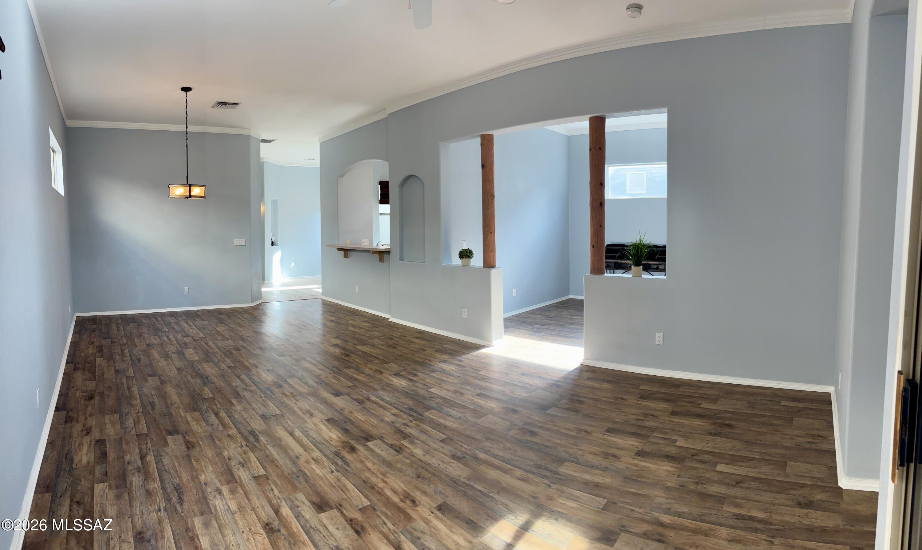 5115 N Pinnacle Point Drive