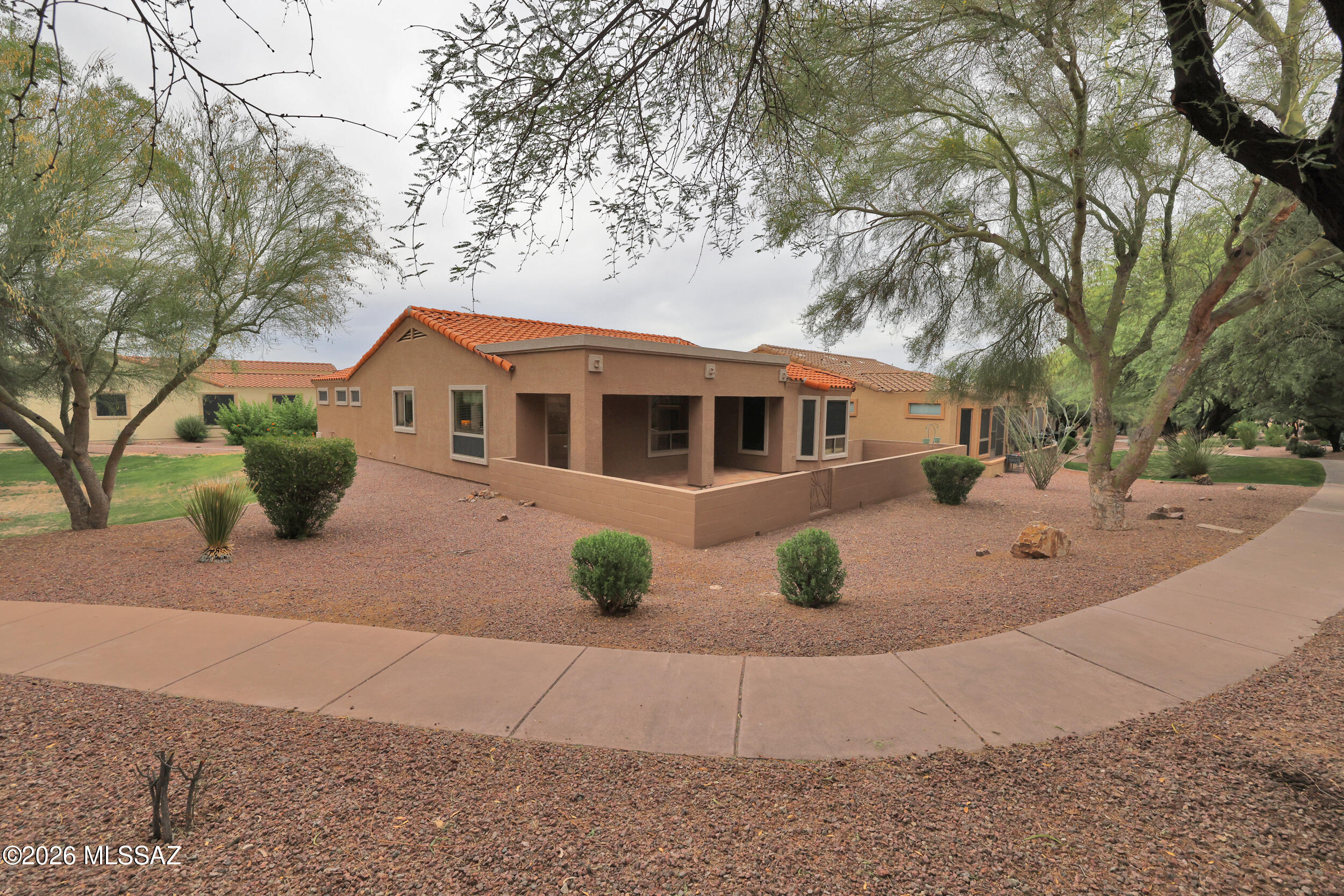 Las Campanas Villiage Phase II (112-219) - Residential