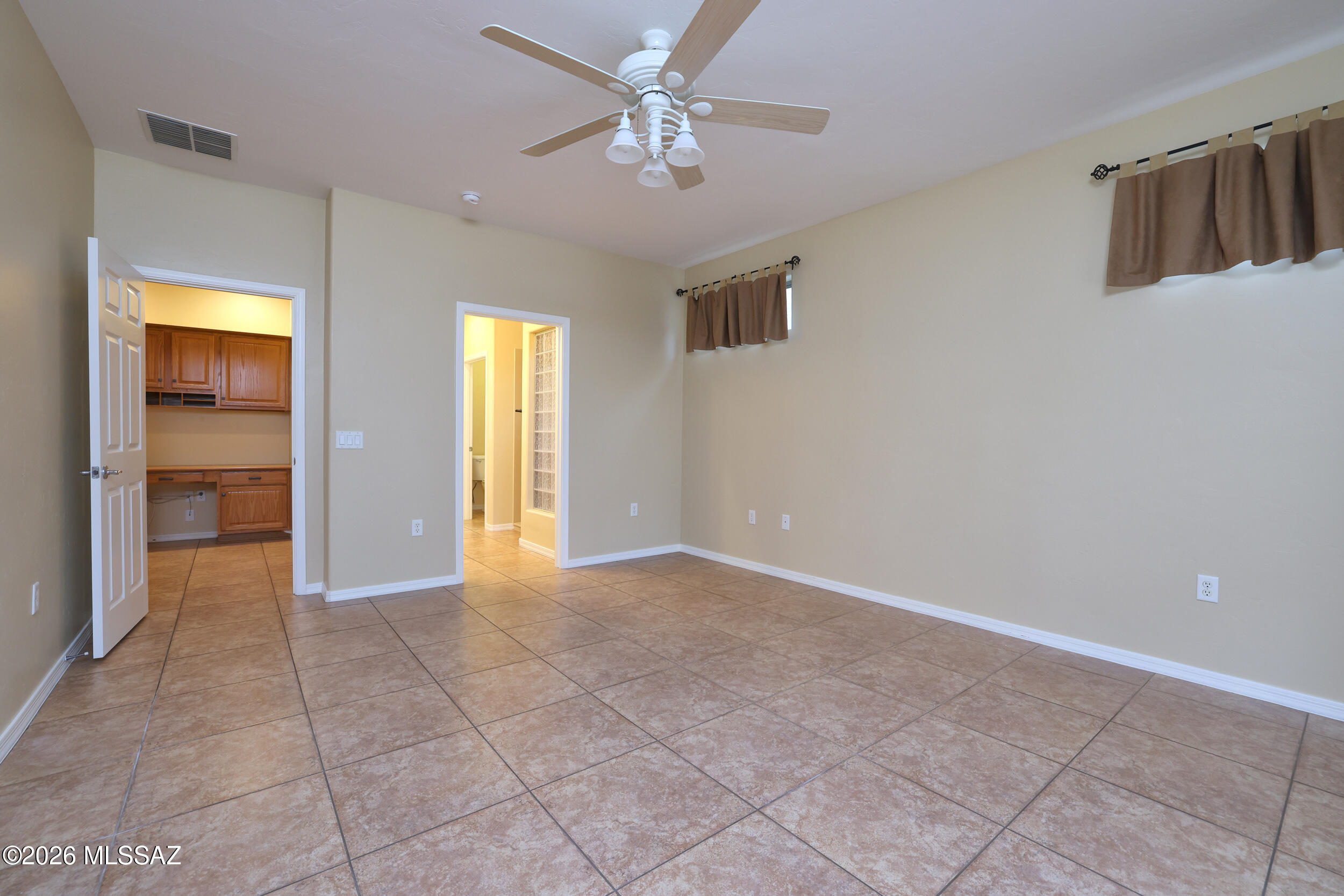 Las Campanas Villiage Phase II (112-219) - Residential