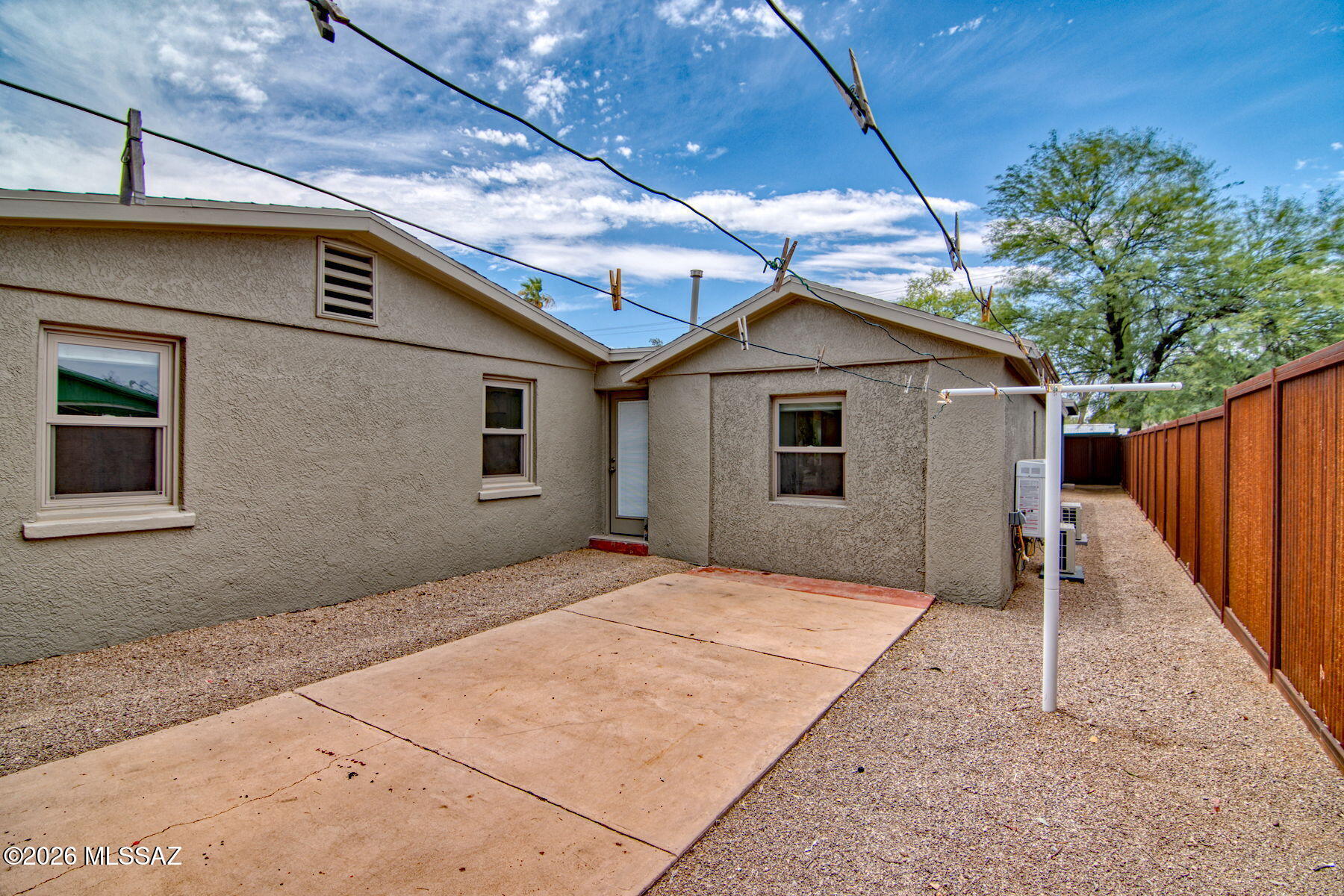 2217 N Tucson Boulevard