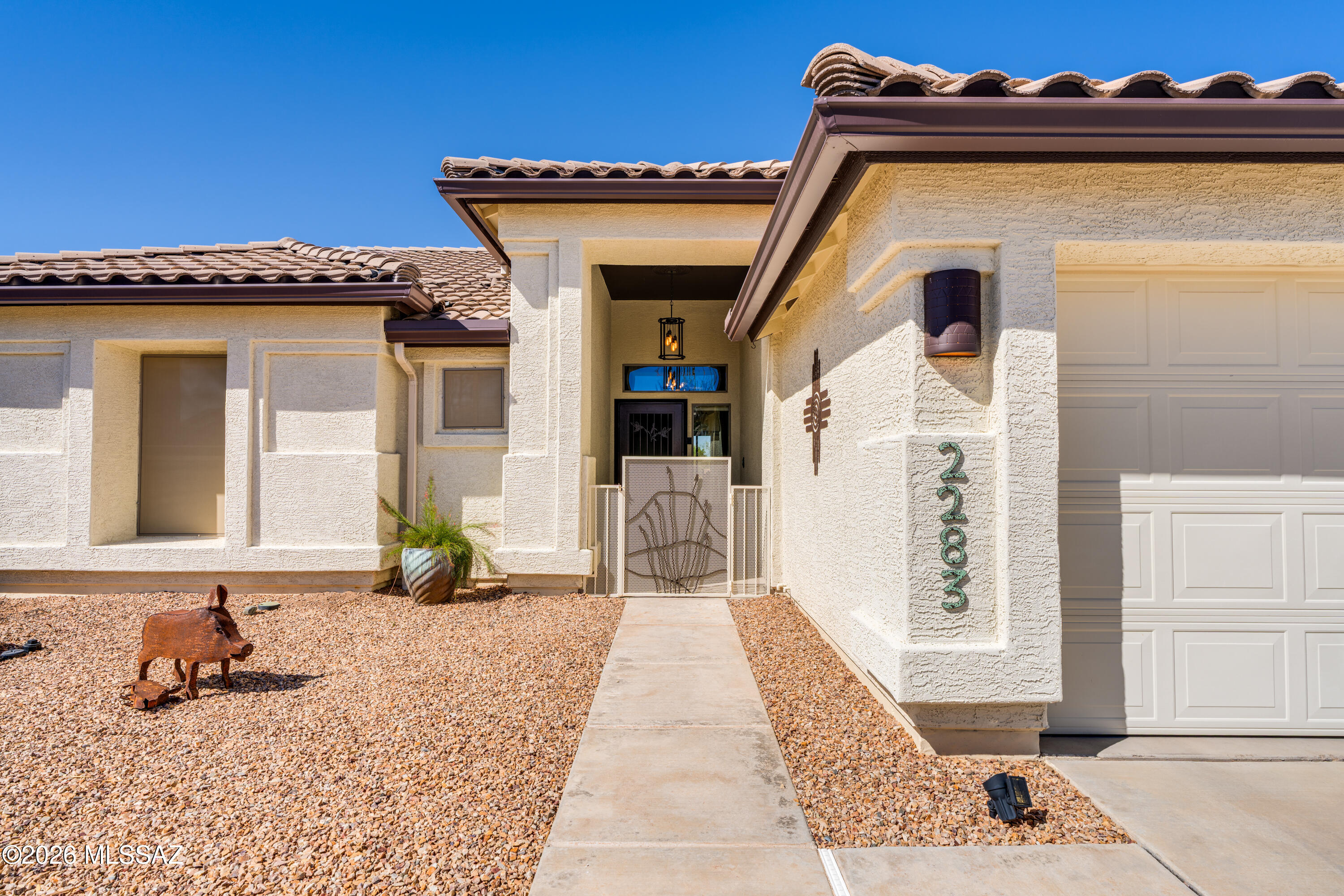 2283 E Desert Squirrel Court