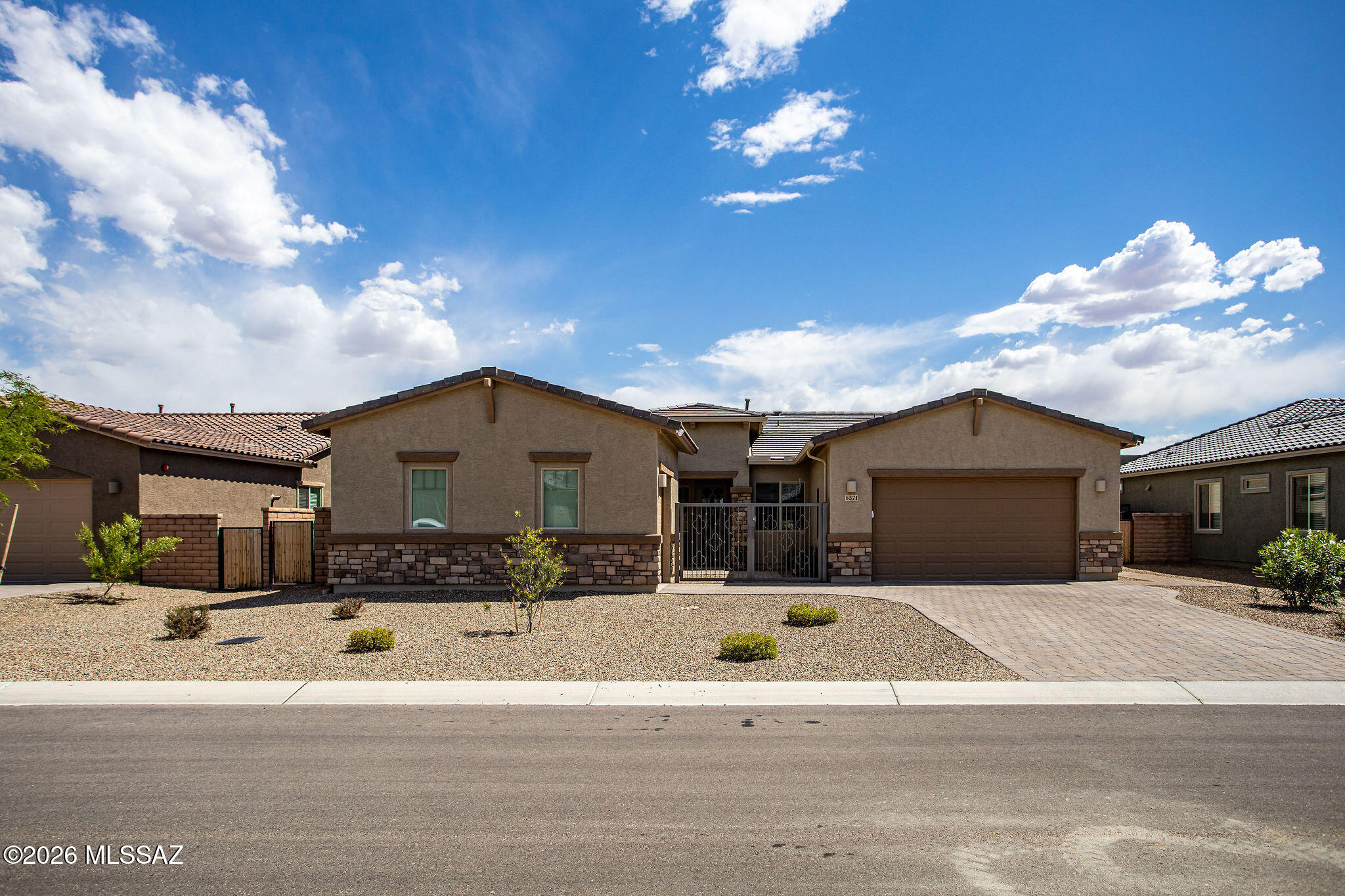 Los Saguaros At Dove Mountain SQ20121640199 - Residential