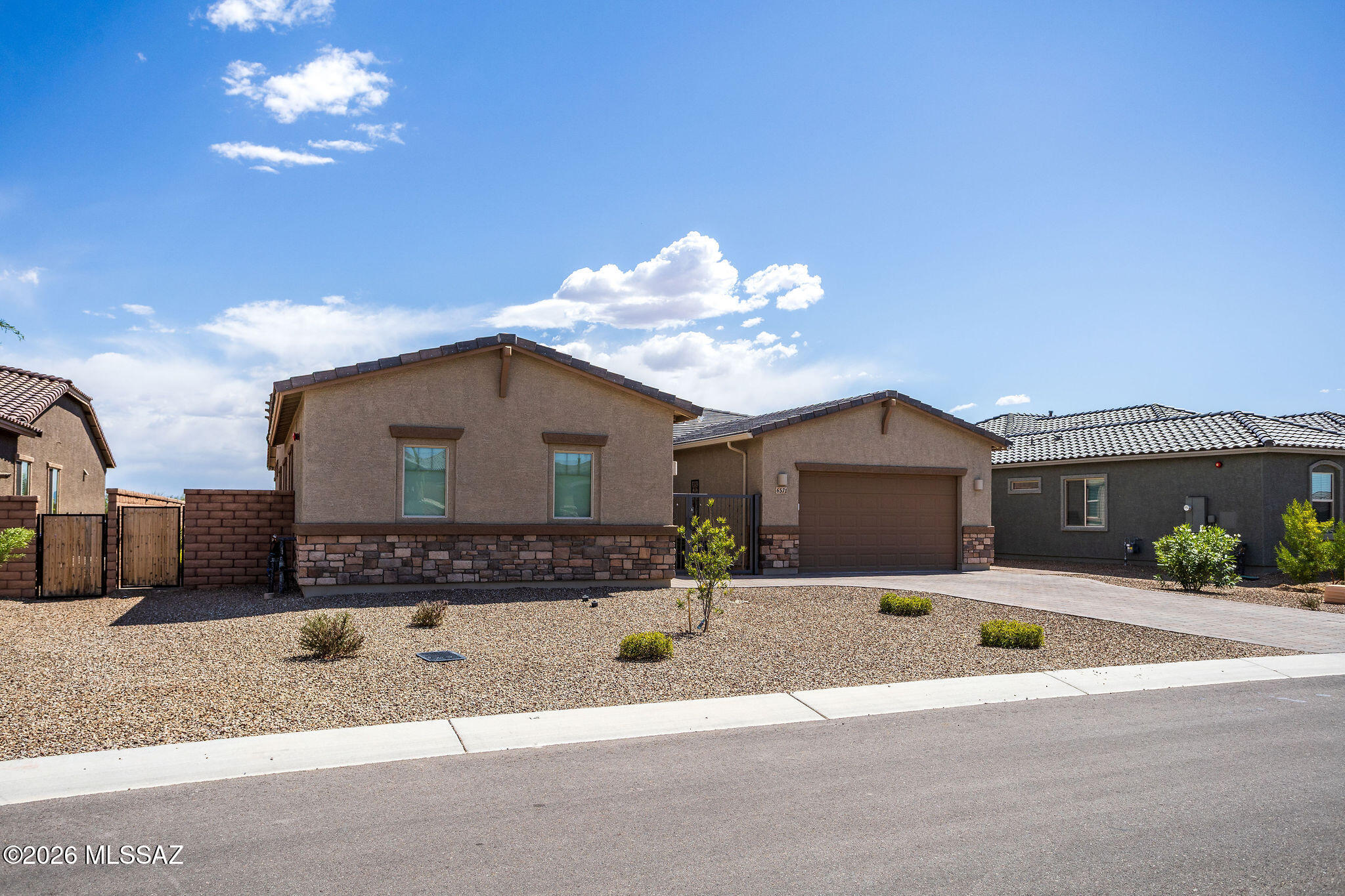 Los Saguaros At Dove Mountain SQ20121640199 - Residential