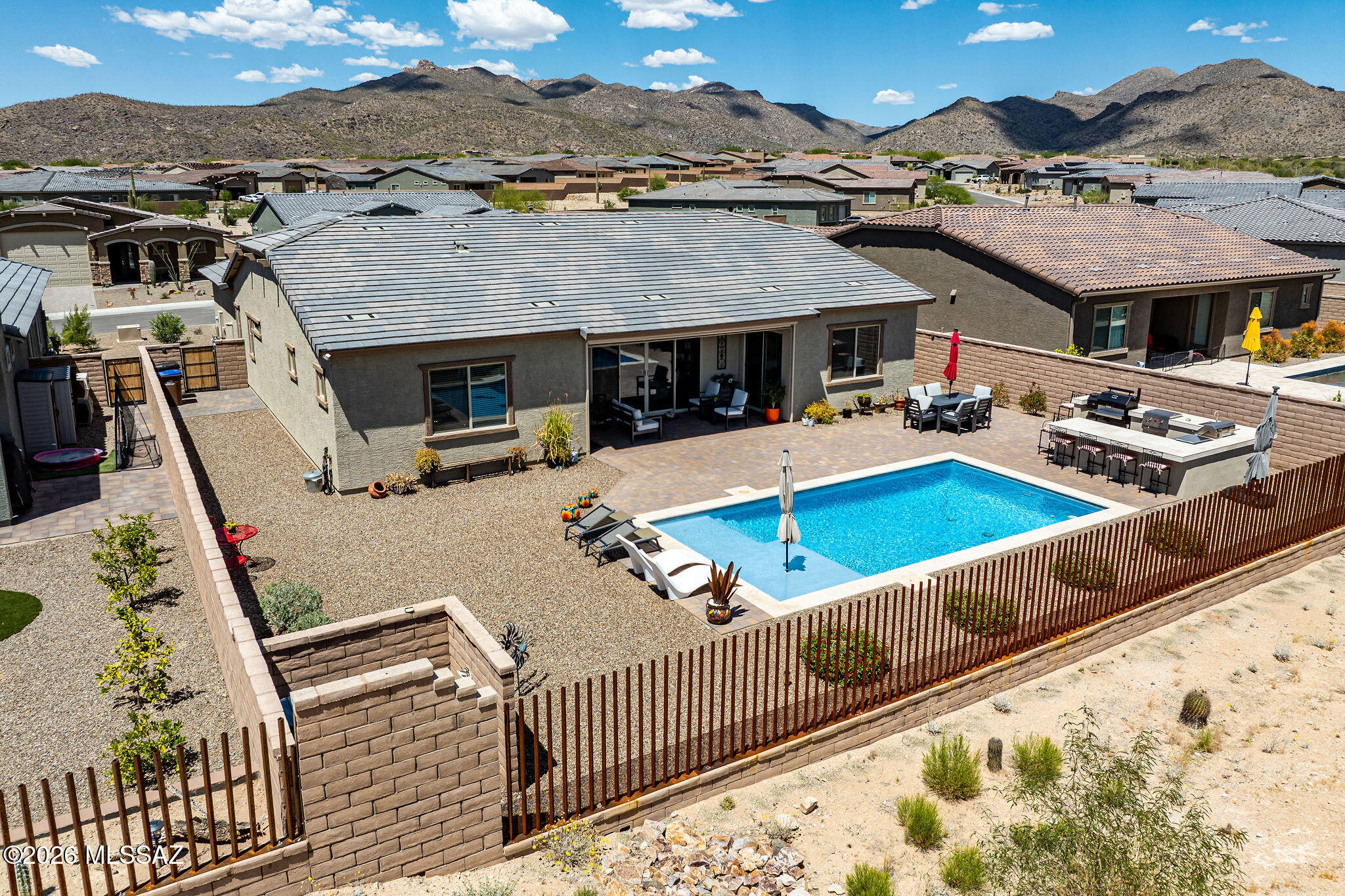 Los Saguaros At Dove Mountain SQ20121640199 - Residential