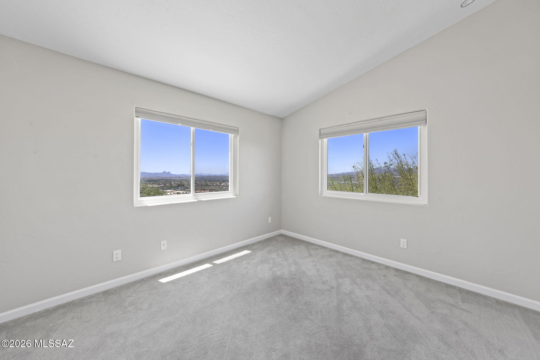 Ridge At La Reserve (The) - Residential