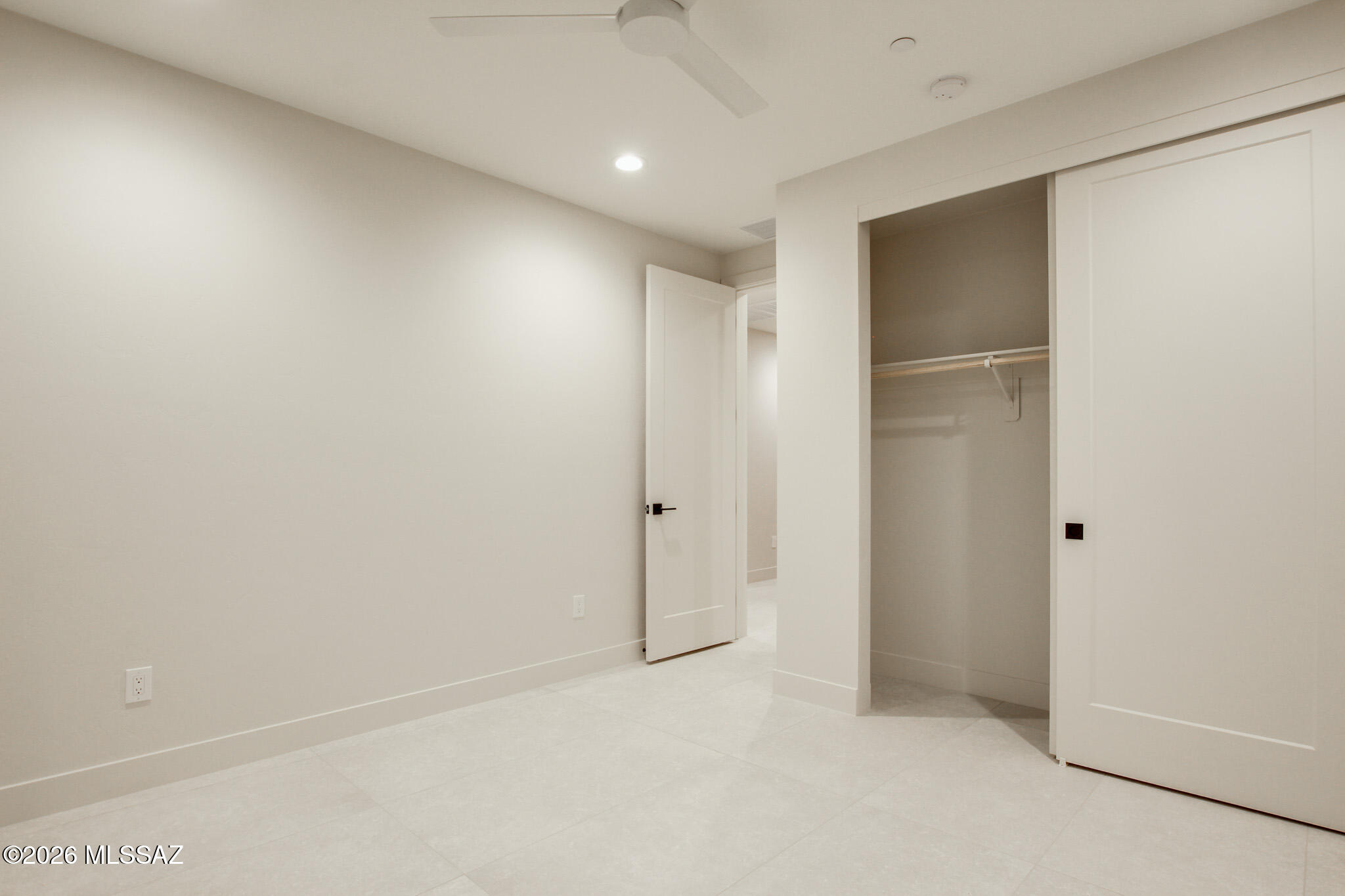 Las Nubes - Residential