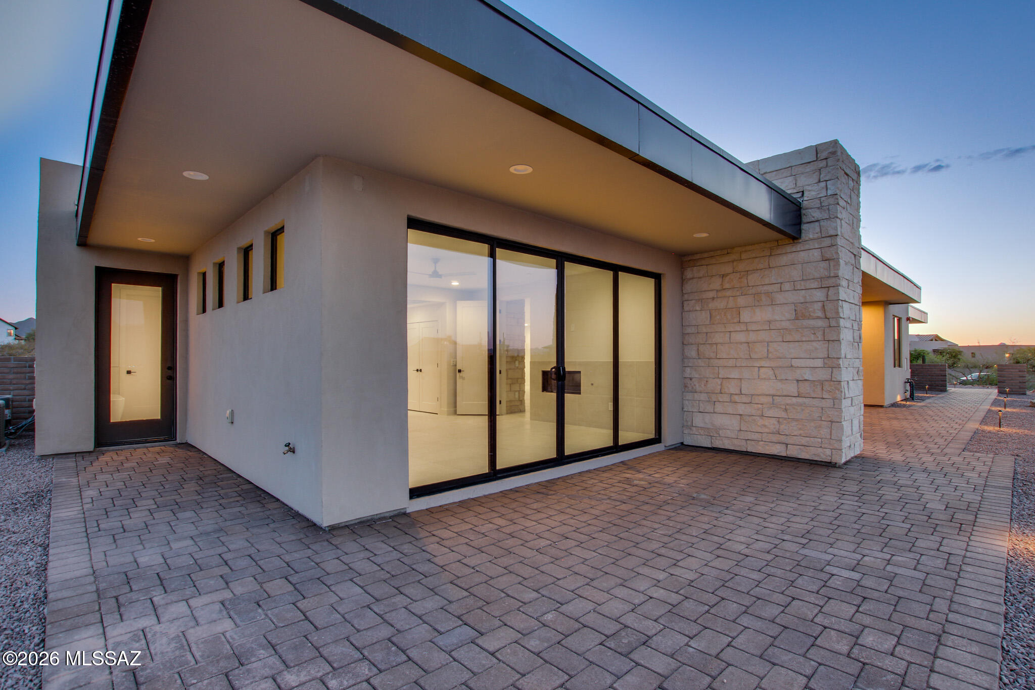 Las Nubes - Residential