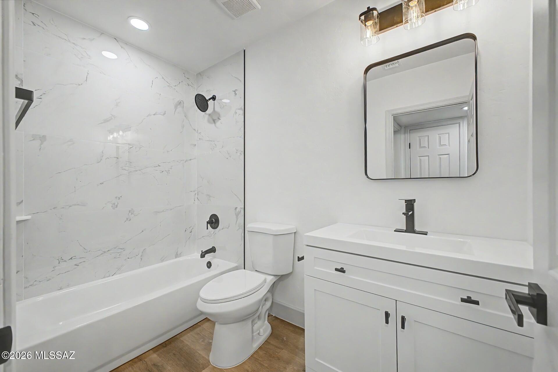 La Madera Addition - Residential