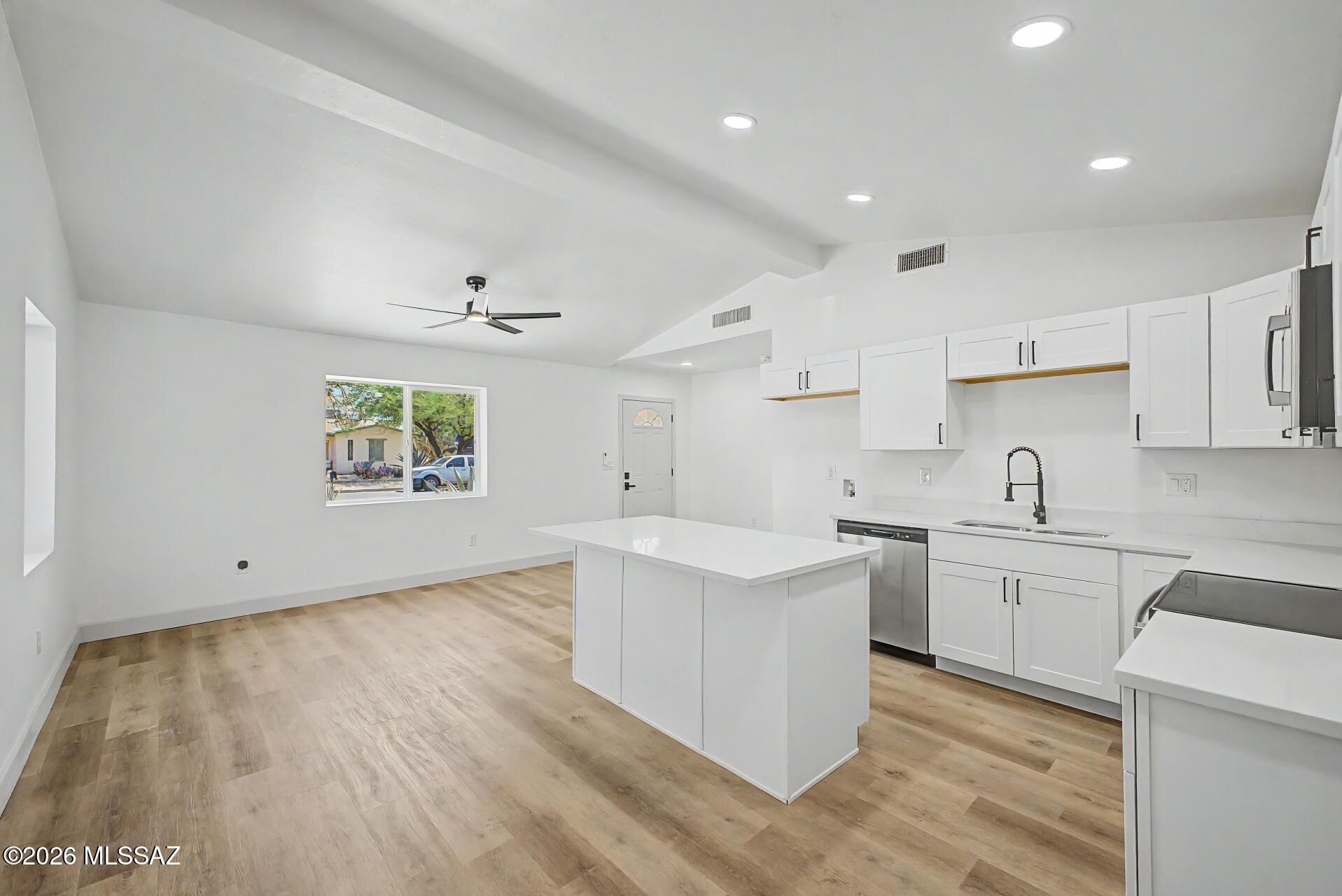 La Madera Addition - Residential