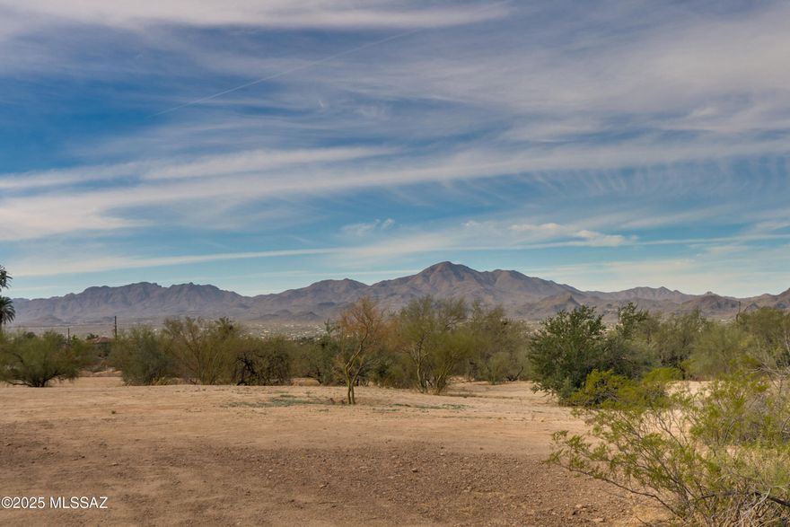 Amazing Opportunity to Own 4.77 in Unincorporated Pima County!

This expansive 4.77-acre lot in Northwest of Tucson is surrounded by stunning mountain ranges, including the Catalina, Tortolita, and Tucson Mountains, providing breathtaking panoramic views.

With NO HOA and paved road access from Linda Vista Blvd, this property offers flexibility & freedom, making it perfect for bringing all your toys--RV, boat, ATVs, and more! Plus, you're just minutes from I-10, Tucson Premium Outlets, and more. 

Utilities including gas, electric, and telephone are available to the property. Bring your toys and a vision, this parcel is ready for you!