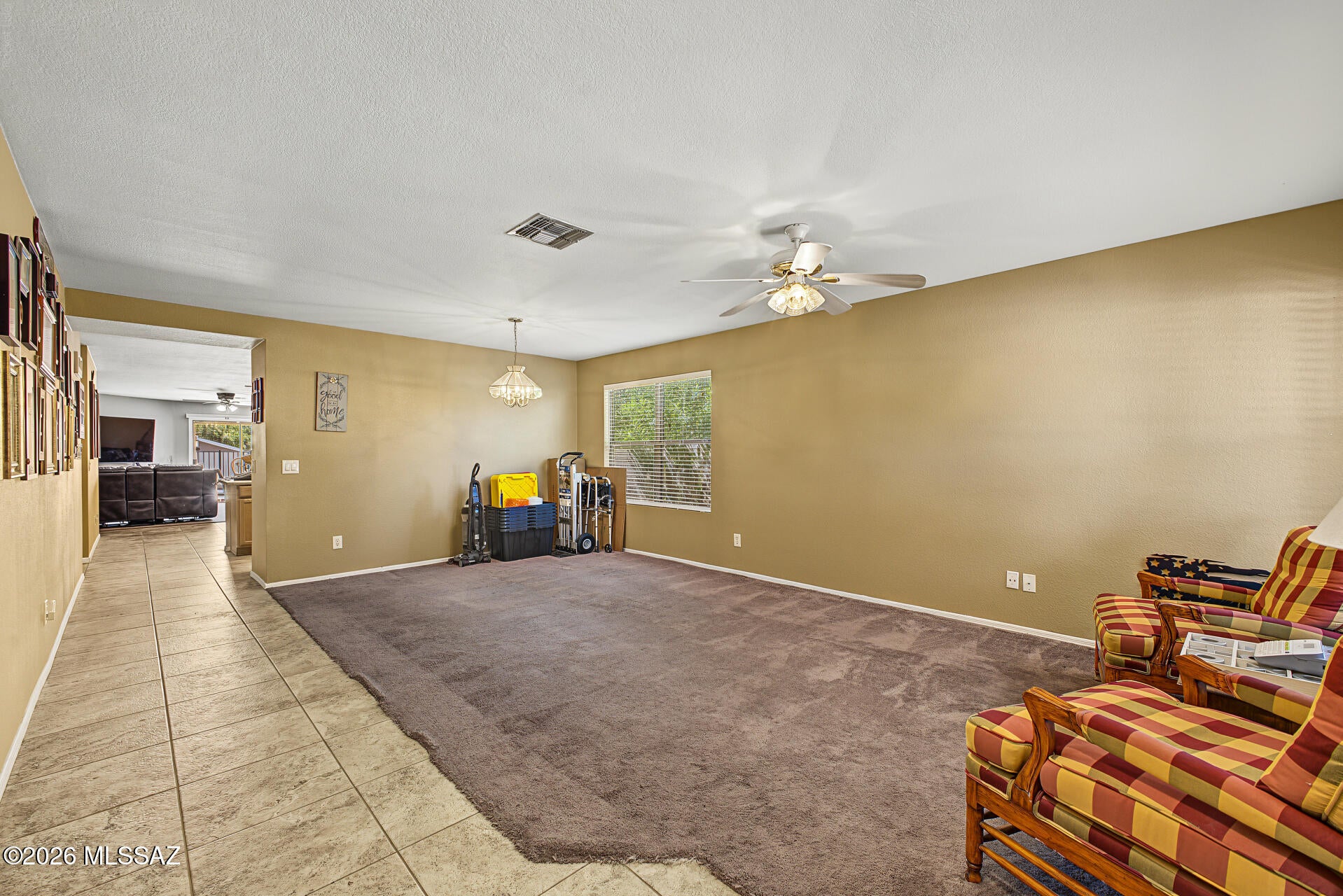 9910 E Deer Trail