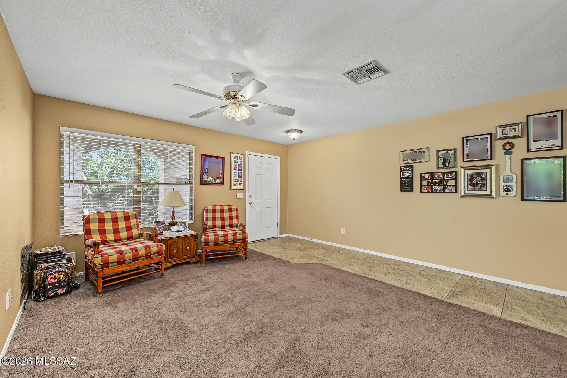 9910 E Deer Trail