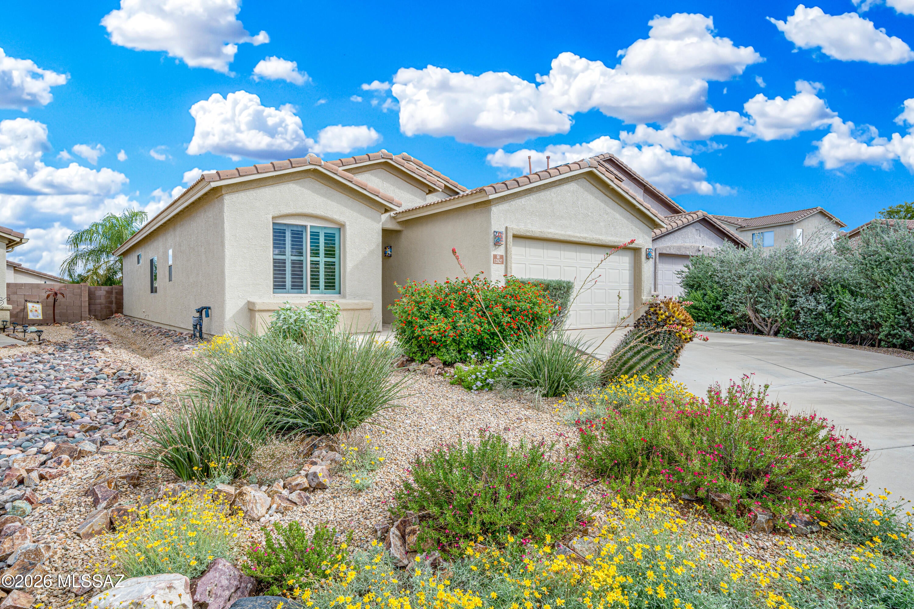 12827 E Hartshorn Pass