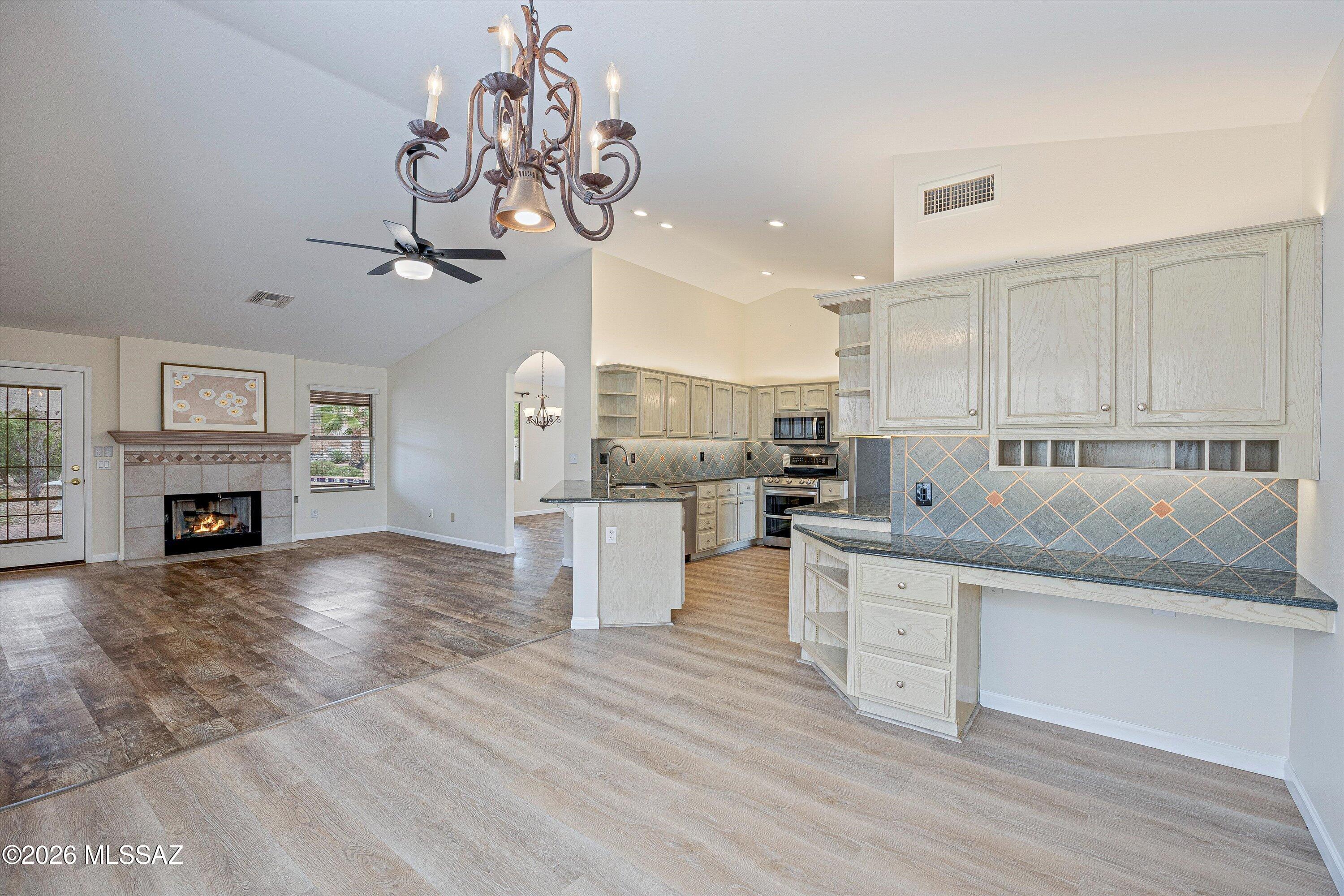 Saddlebrooke - Residential