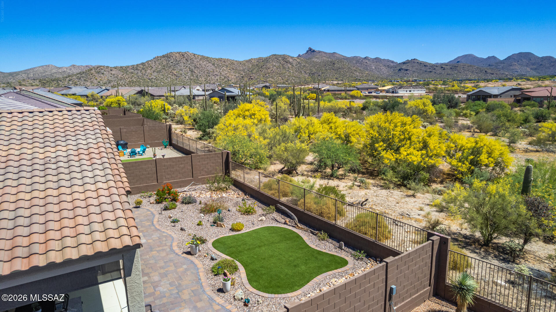 14500 N Twin Saguaro Drive