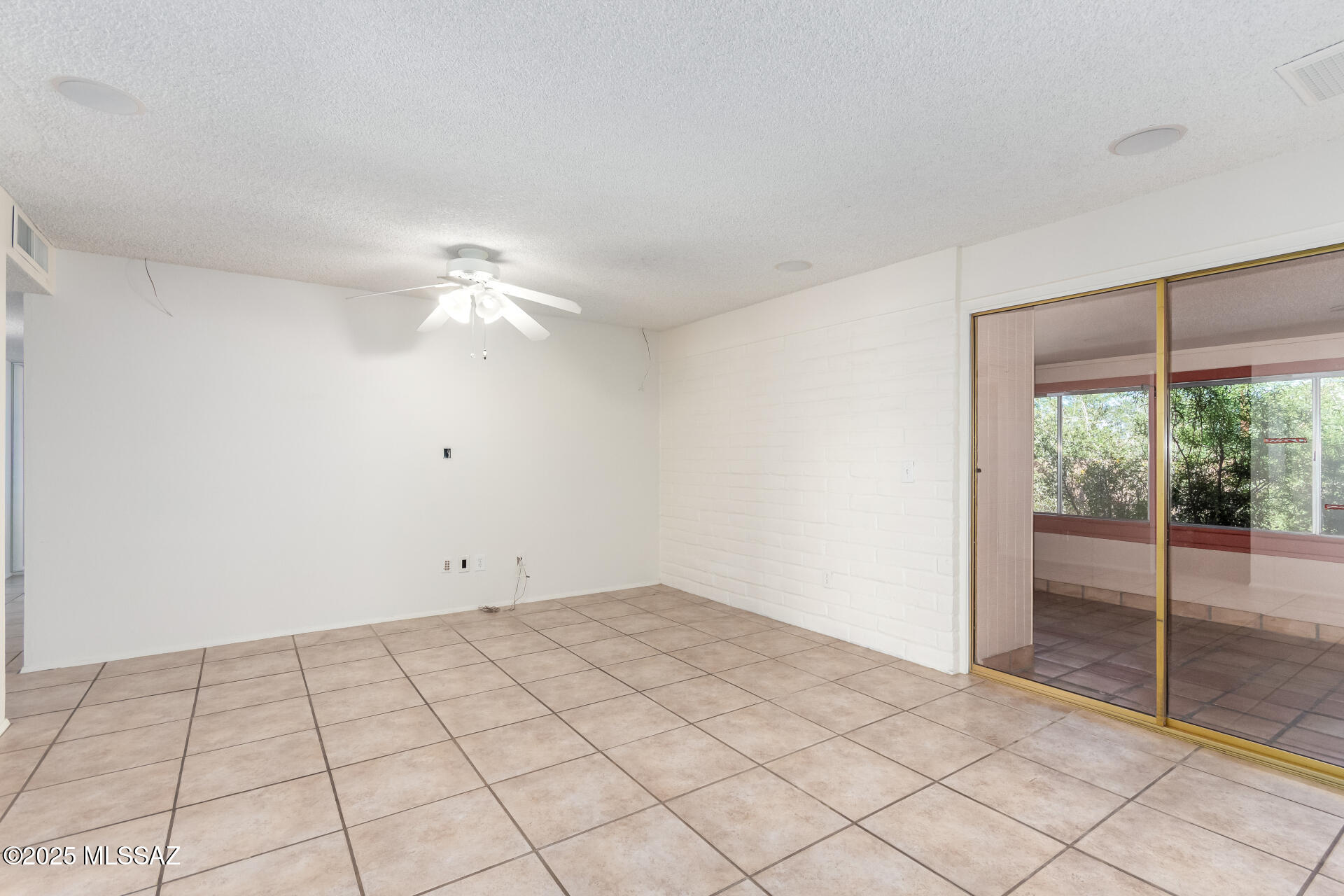 Carriage Hill West (1-49) - Residential
