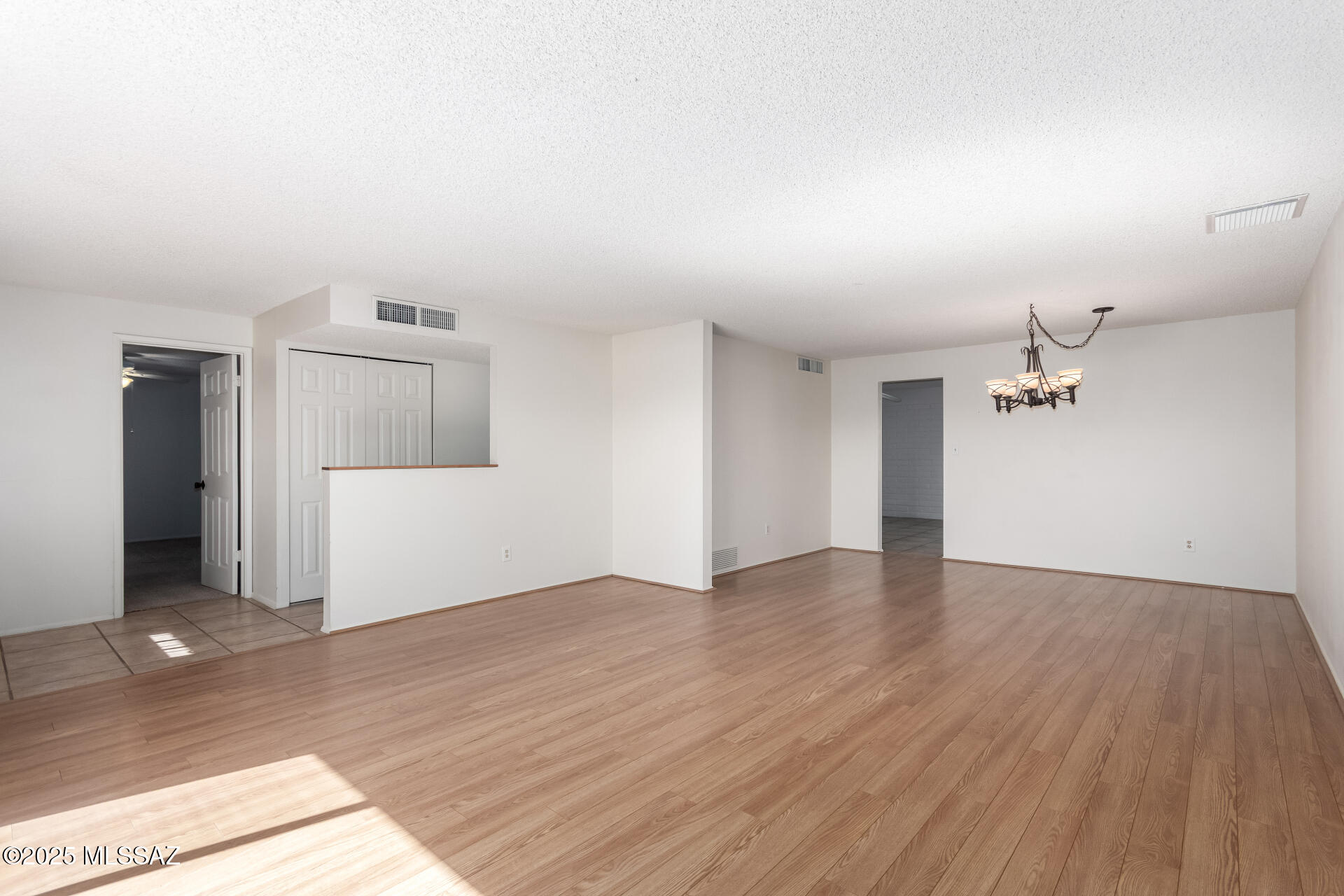 Carriage Hill West (1-49) - Residential