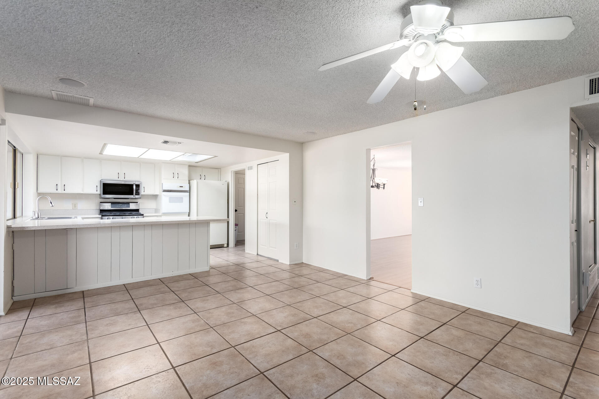 Carriage Hill West (1-49) - Residential