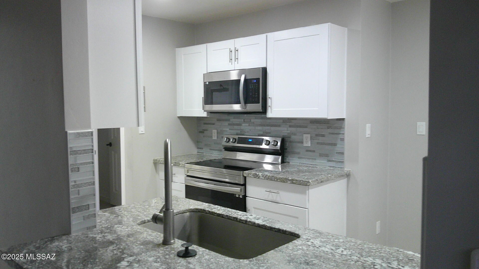 Columbus Park Condominiums (1-60) - Residential
