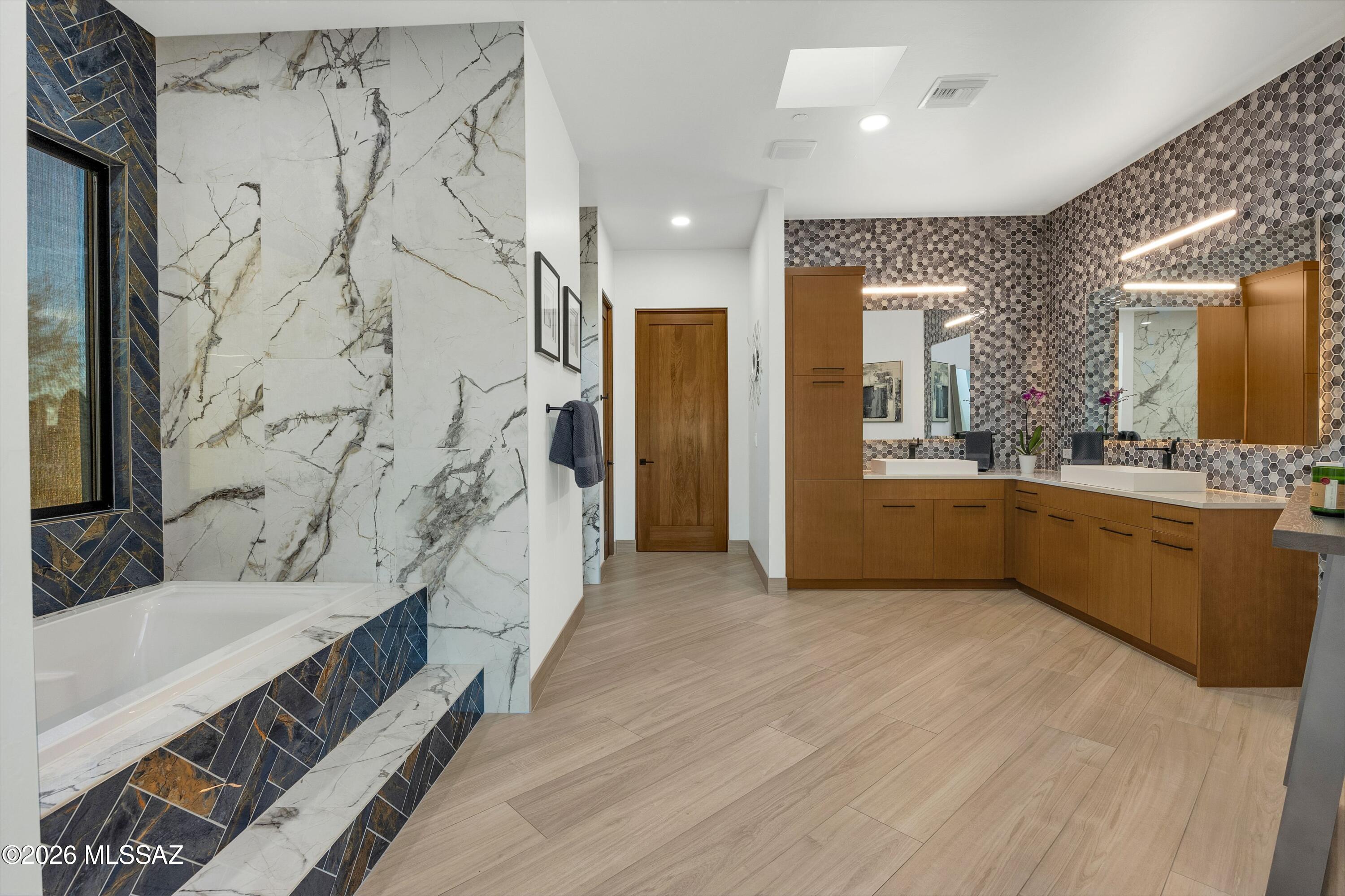 Sunset Canyon Estates (1-21) - Residential