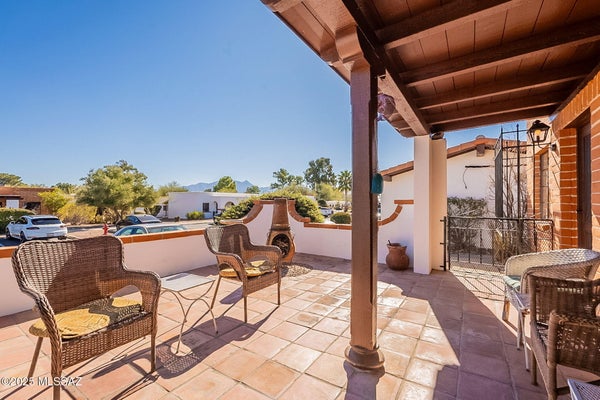 372 S PASEO PENA APT A, GREEN VALLEY, AZ 85614 - Image b1be7cfaf7a11fb688d0e8b4a952b017/2443759330