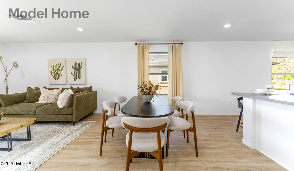 734 W Calle Manolete